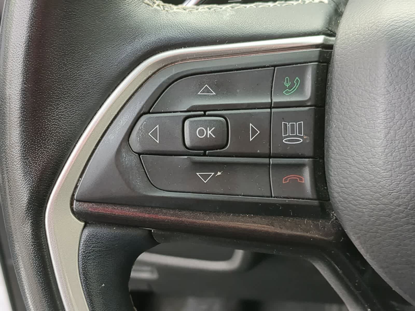 Thumbnail: 2021 Jeep Grand Cherokee L - 32