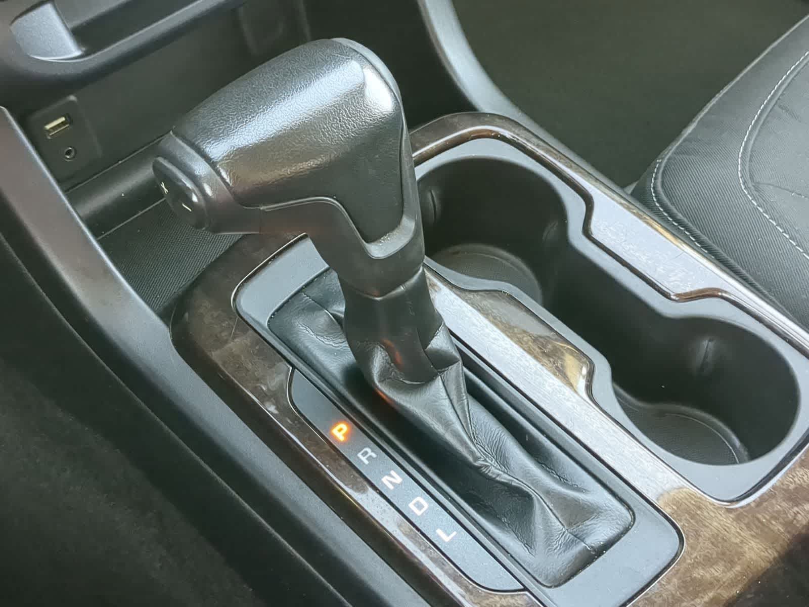 Thumbnail: 2018 GMC Canyon - 32