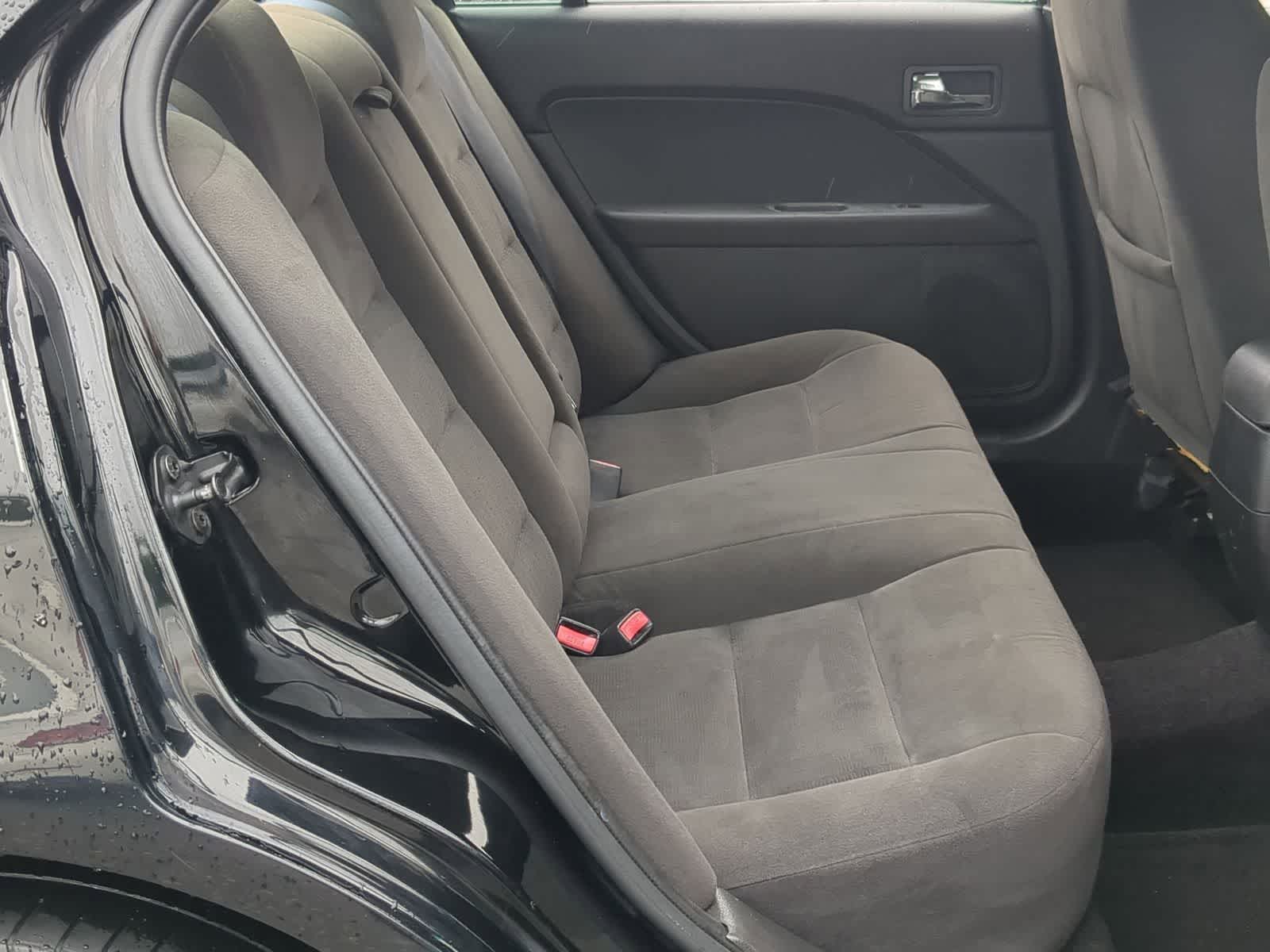 Thumbnail: 2008 Ford Fusion - 21