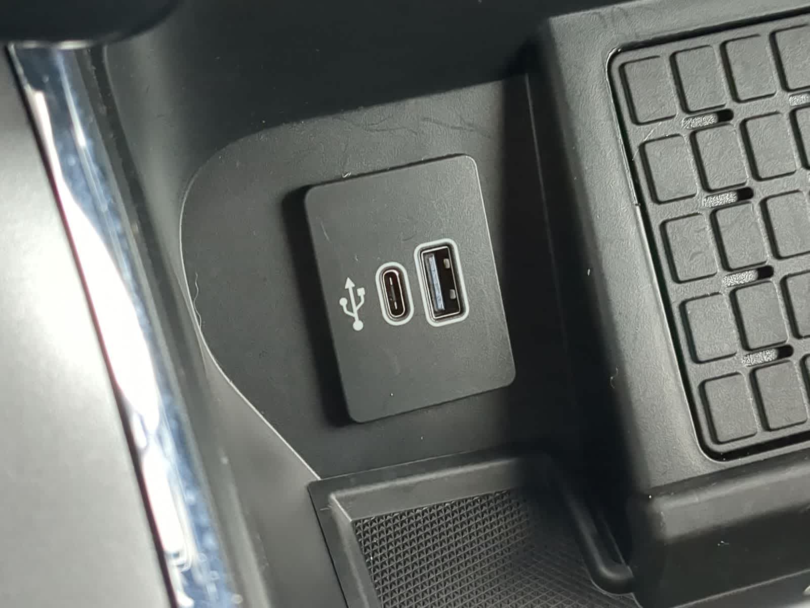 Thumbnail: 2025 Ford F-150 - 36