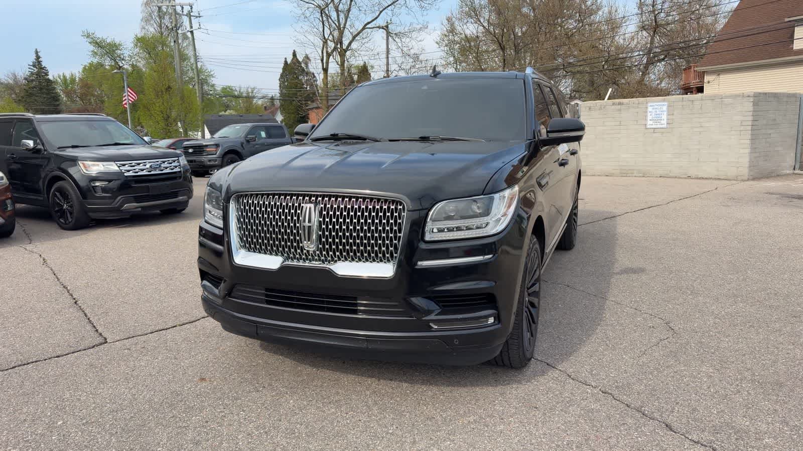 Thumbnail: 2019 Lincoln Navigator L - 5