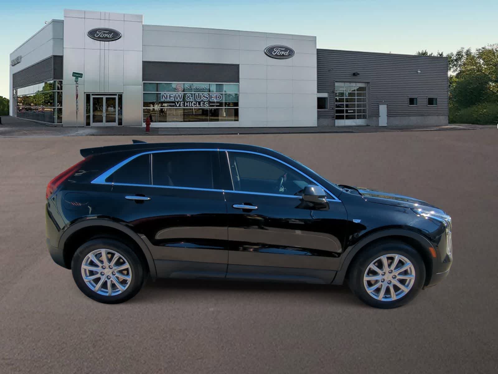 Thumbnail: 2020 Cadillac XT4 - 11