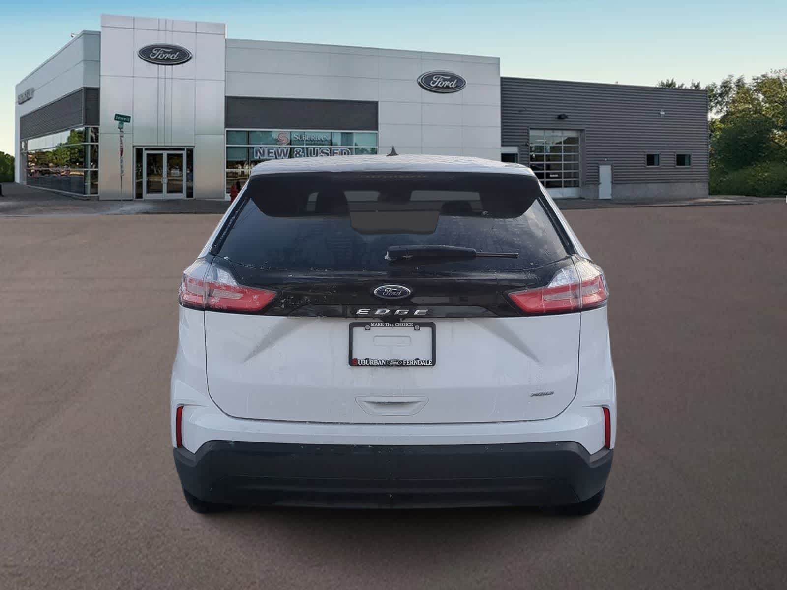 Thumbnail: 2024 Ford Edge - 10