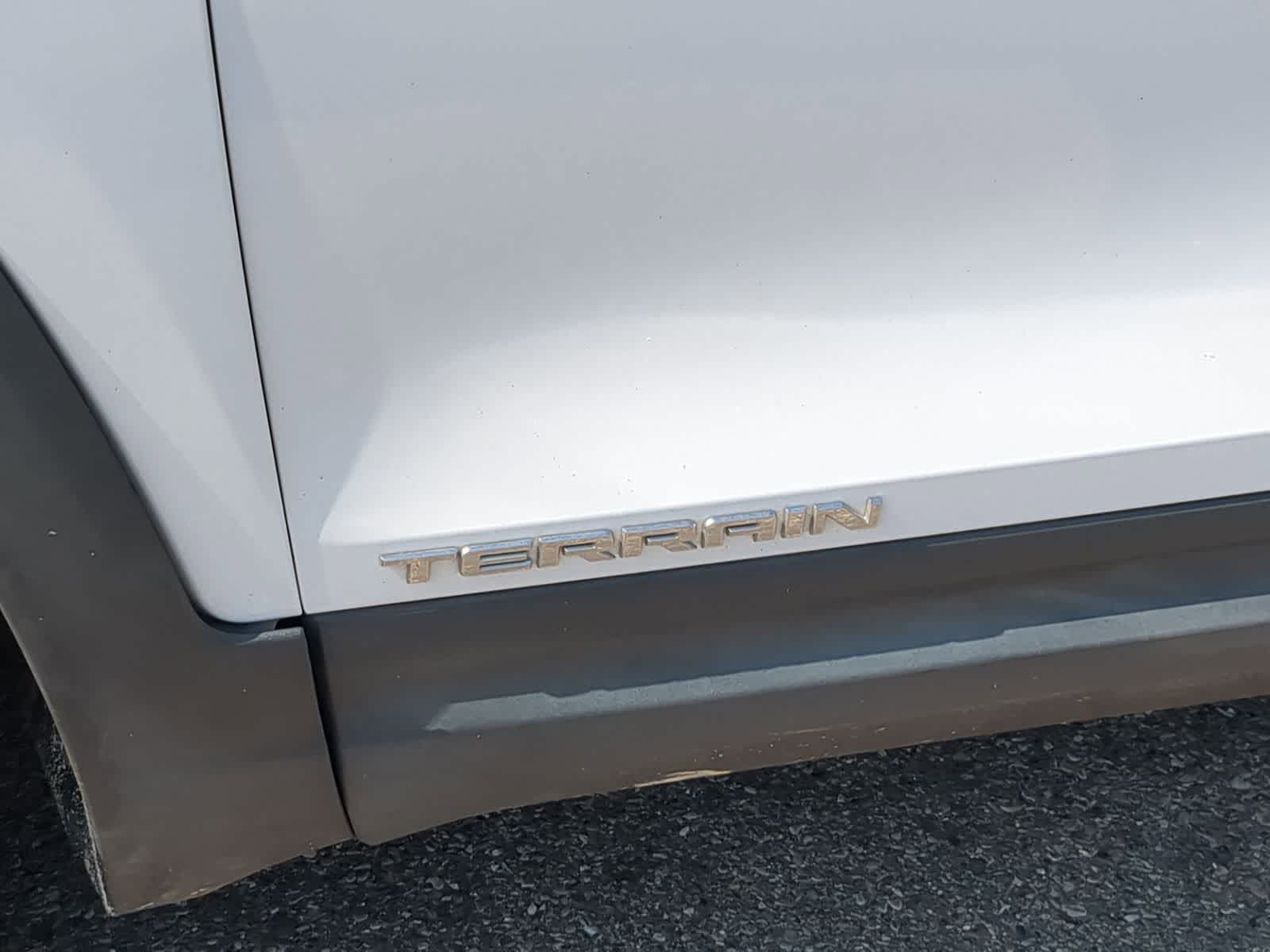 Thumbnail: 2019 GMC Terrain - 16