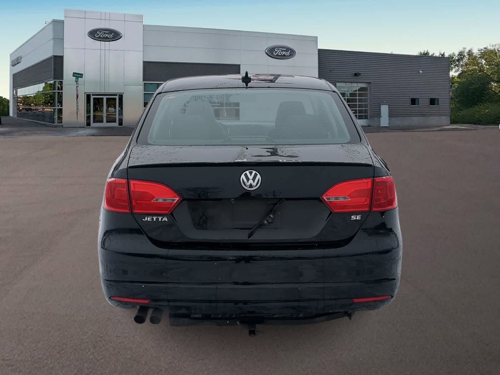 Thumbnail: 2014 Volkswagen Jetta - 9