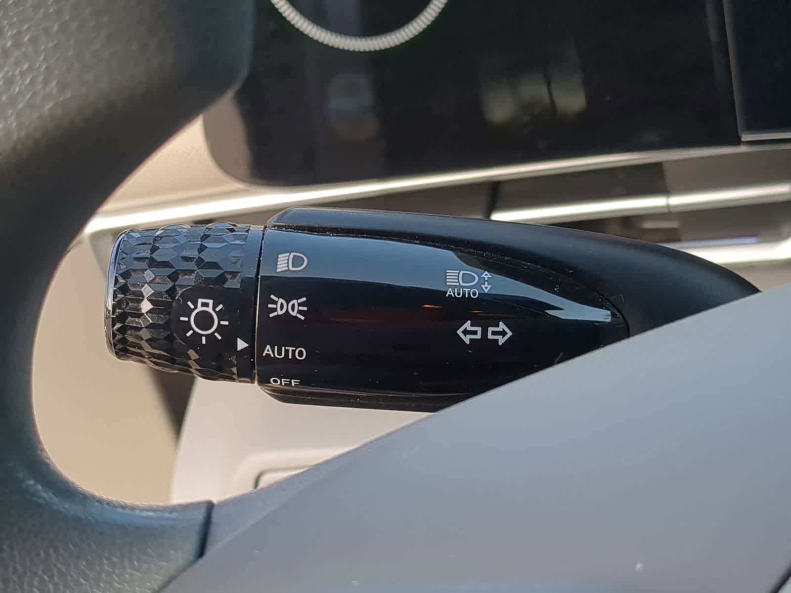 Thumbnail: 2024 Hyundai Elantra - 28