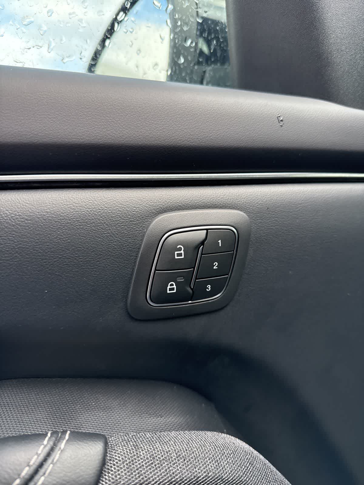 Thumbnail: 2022 Ford Mustang Mach-E - 16