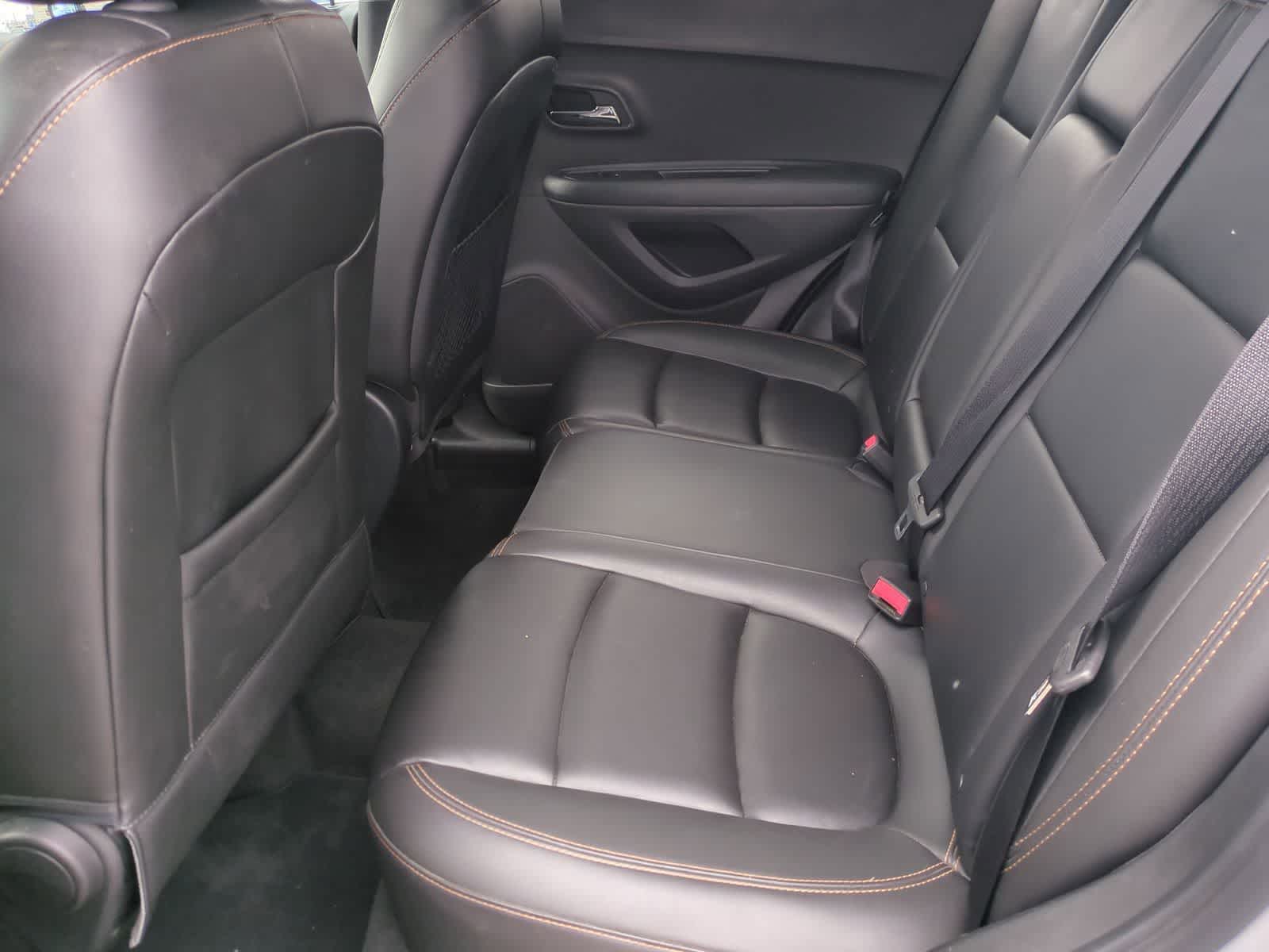 Thumbnail: 2017 Chevrolet Trax - 31