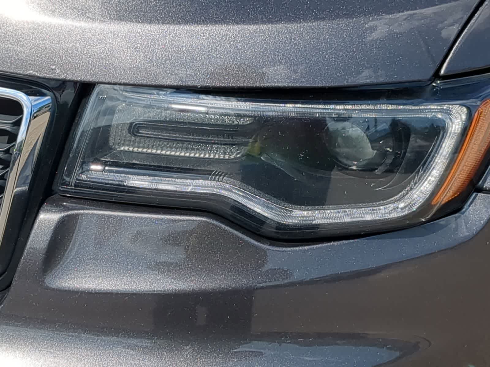 Thumbnail: 2019 Jeep Grand Cherokee - 15