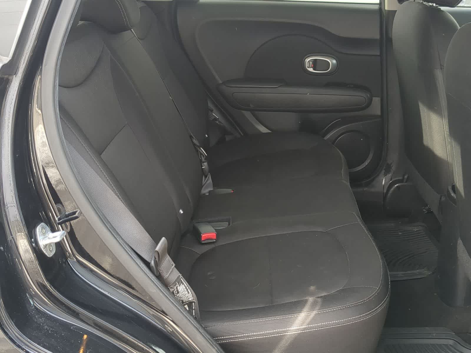 Thumbnail: 2015 Kia Soul - 22