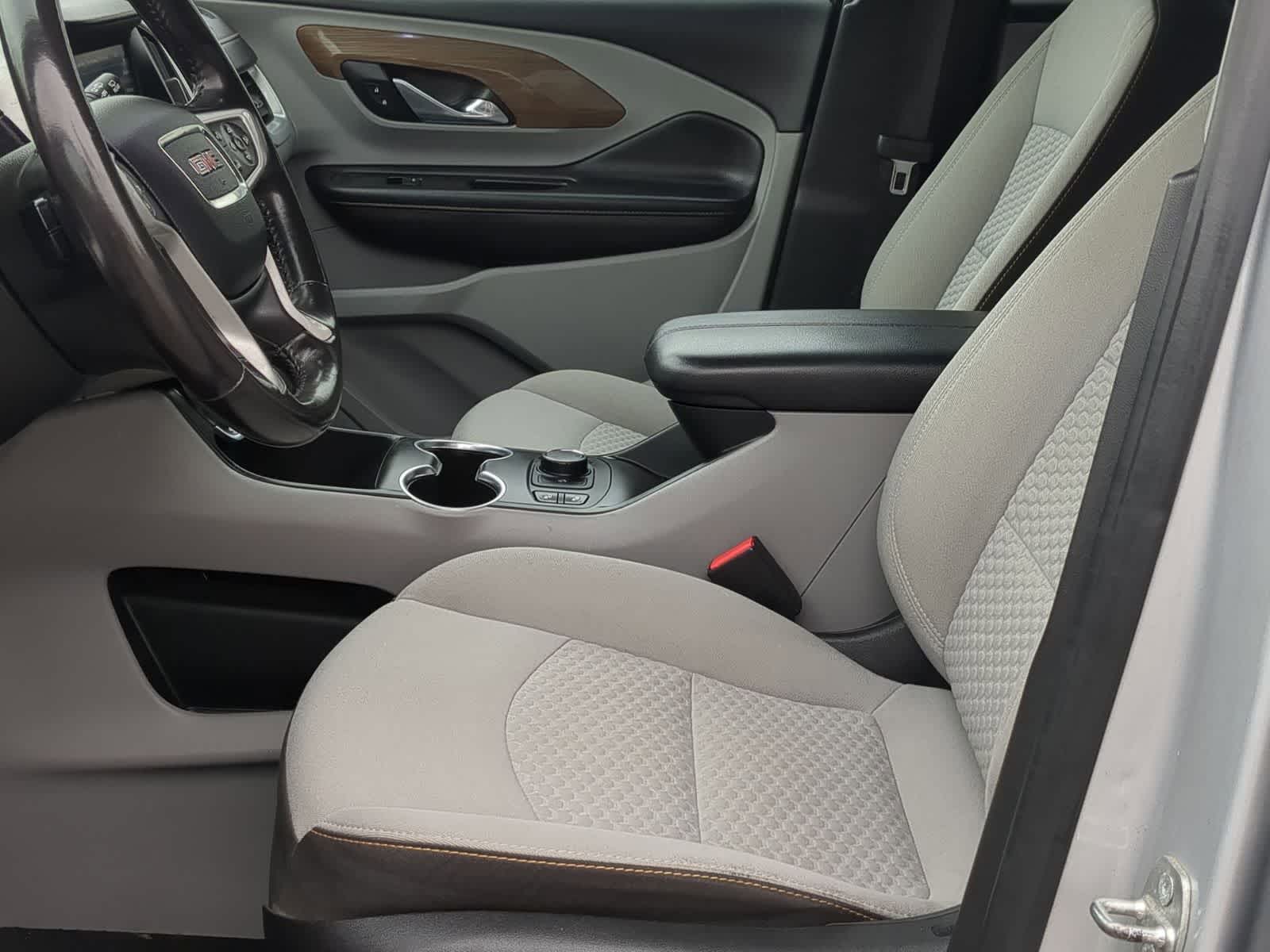 Thumbnail: 2019 GMC Terrain - 16