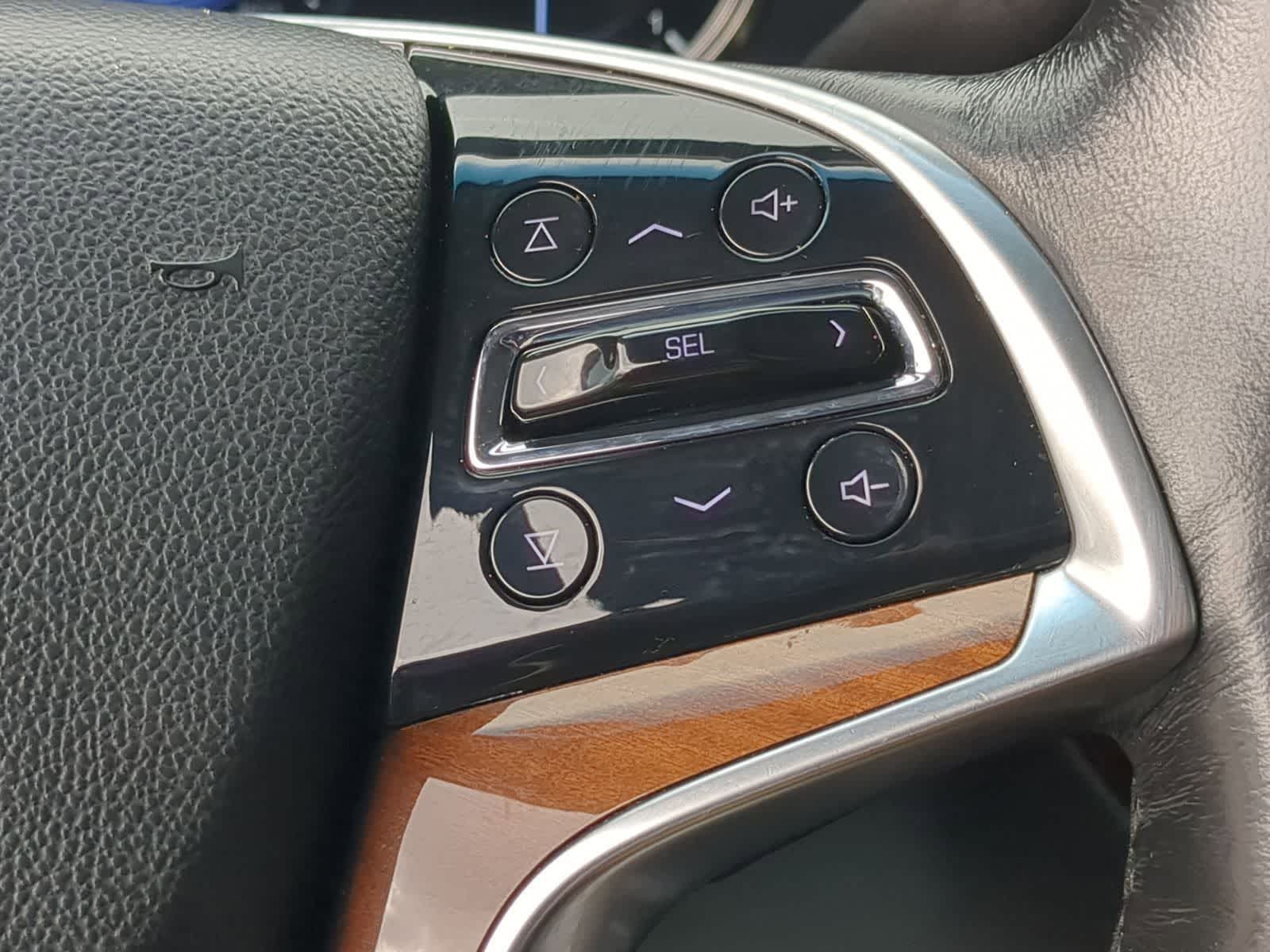 Thumbnail: 2017 Cadillac Escalade - 31