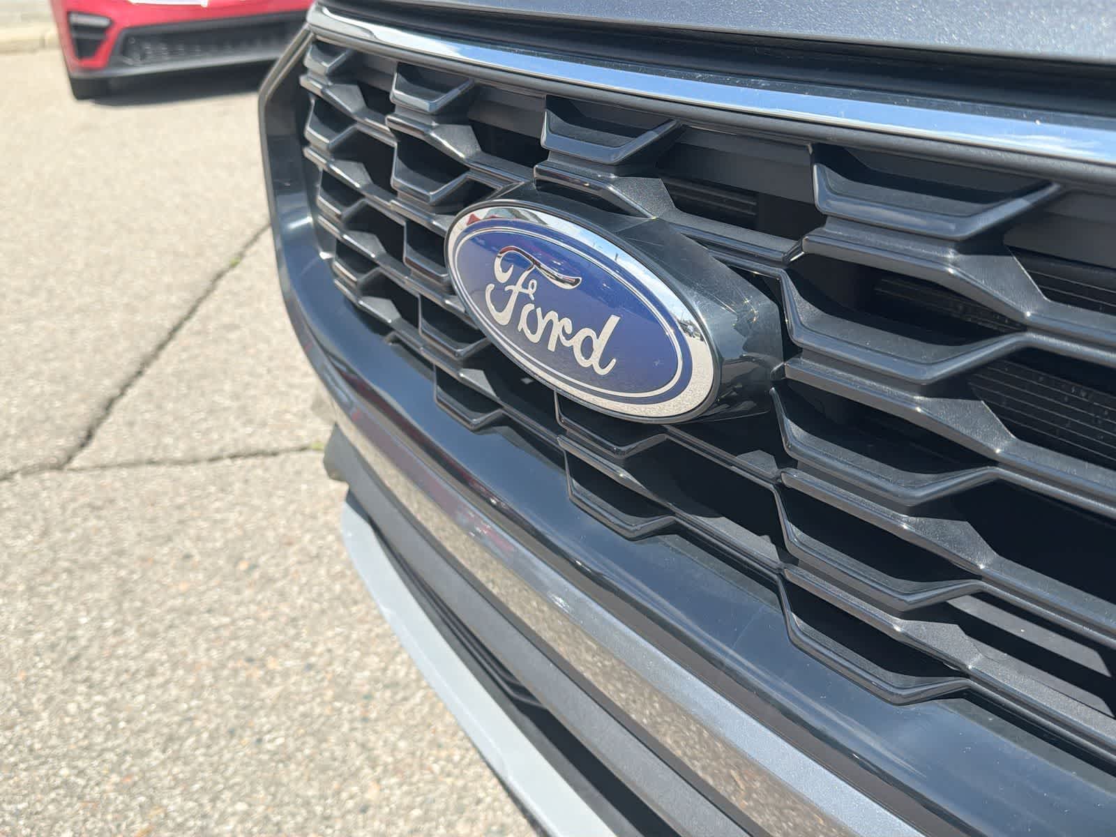 Thumbnail: 2023 Ford Escape - 16