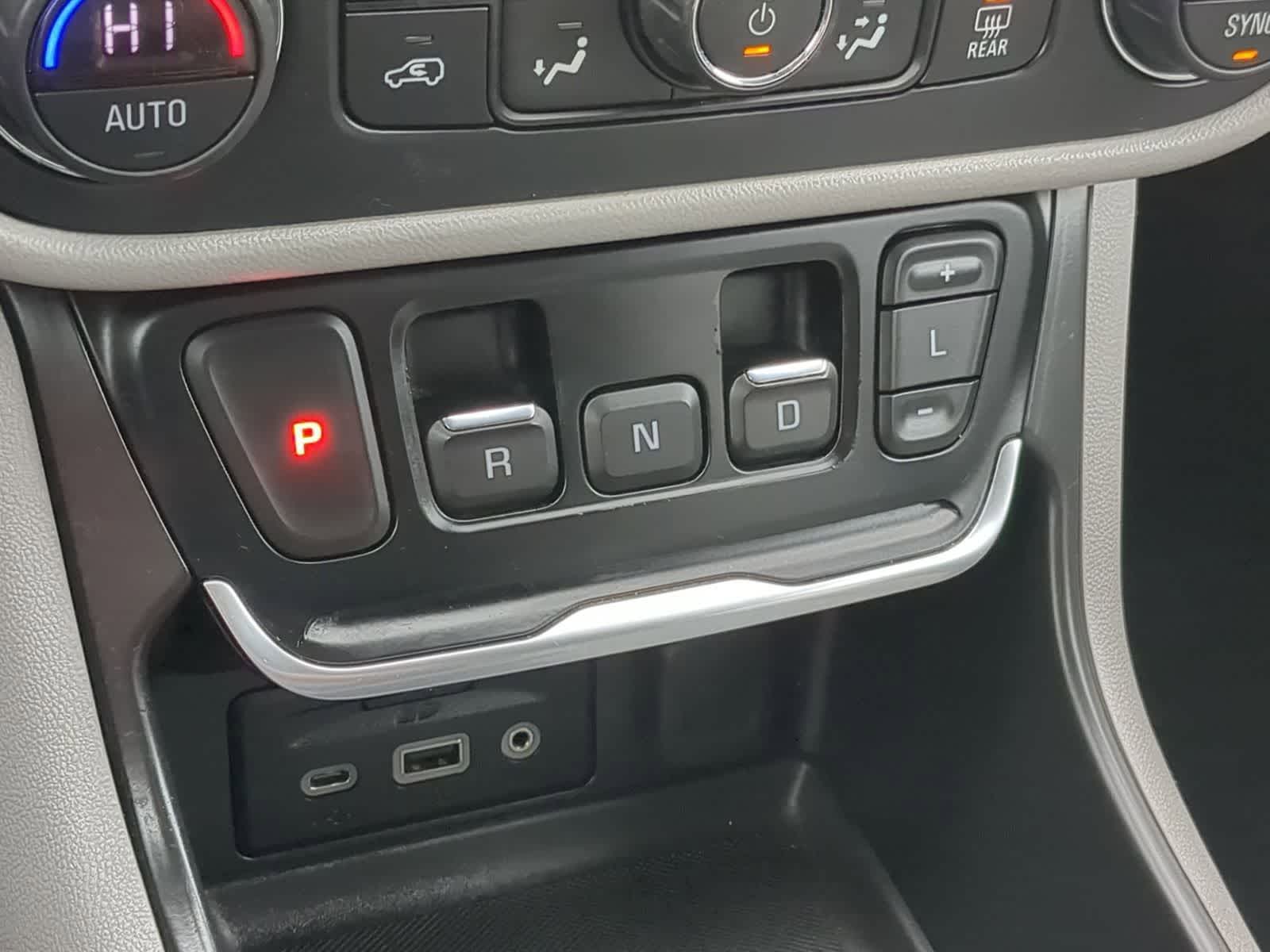 Thumbnail: 2019 GMC Terrain - 29