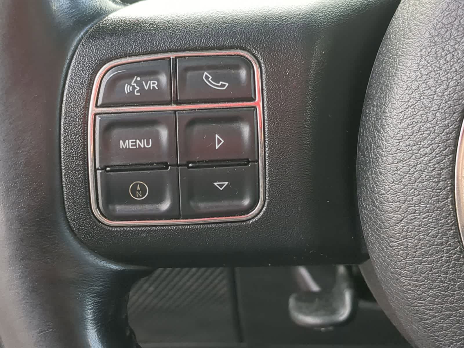 Thumbnail: 2013 Jeep Wrangler - 27