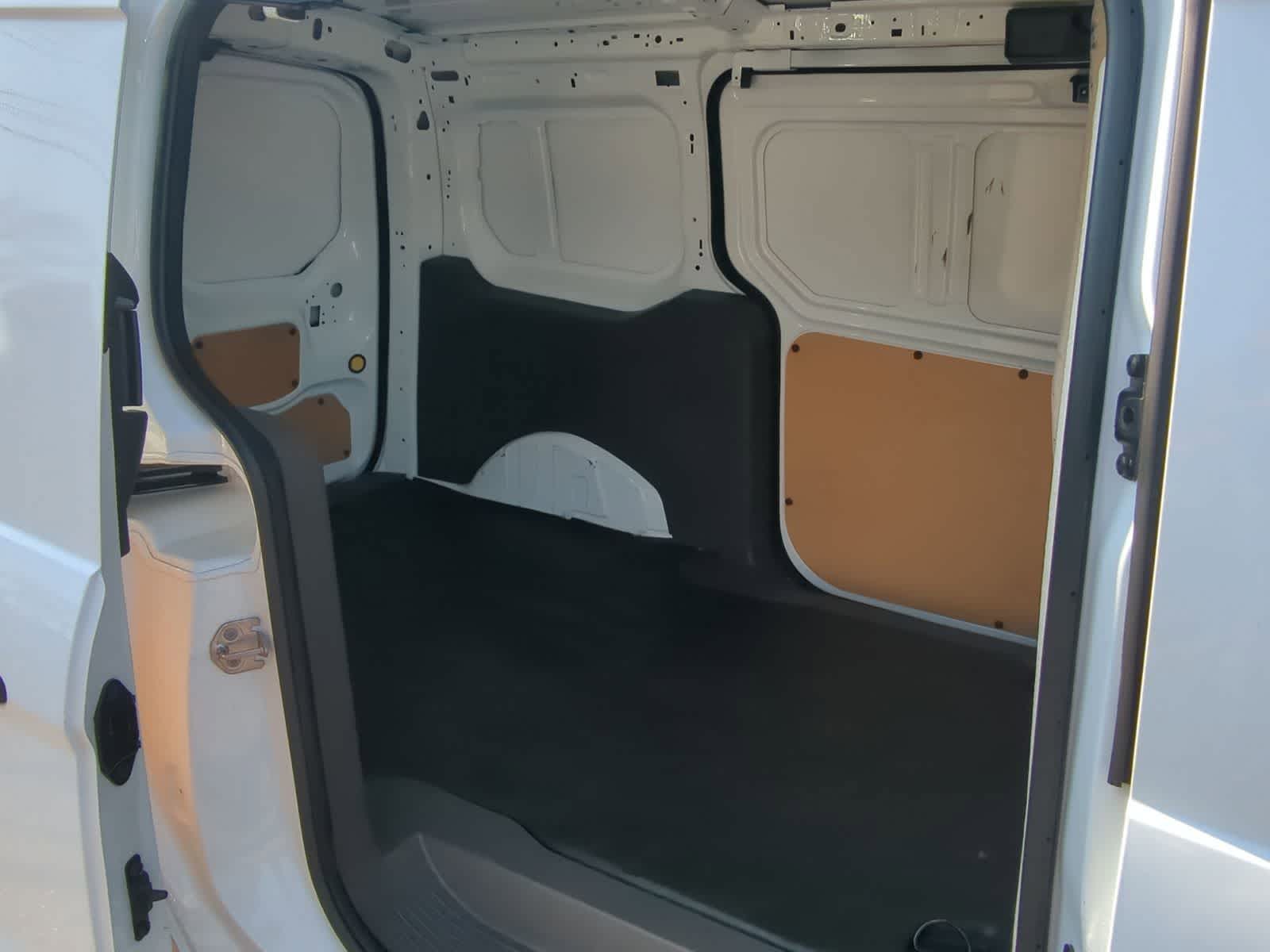 Thumbnail: 2022 Ford Transit Series - 21