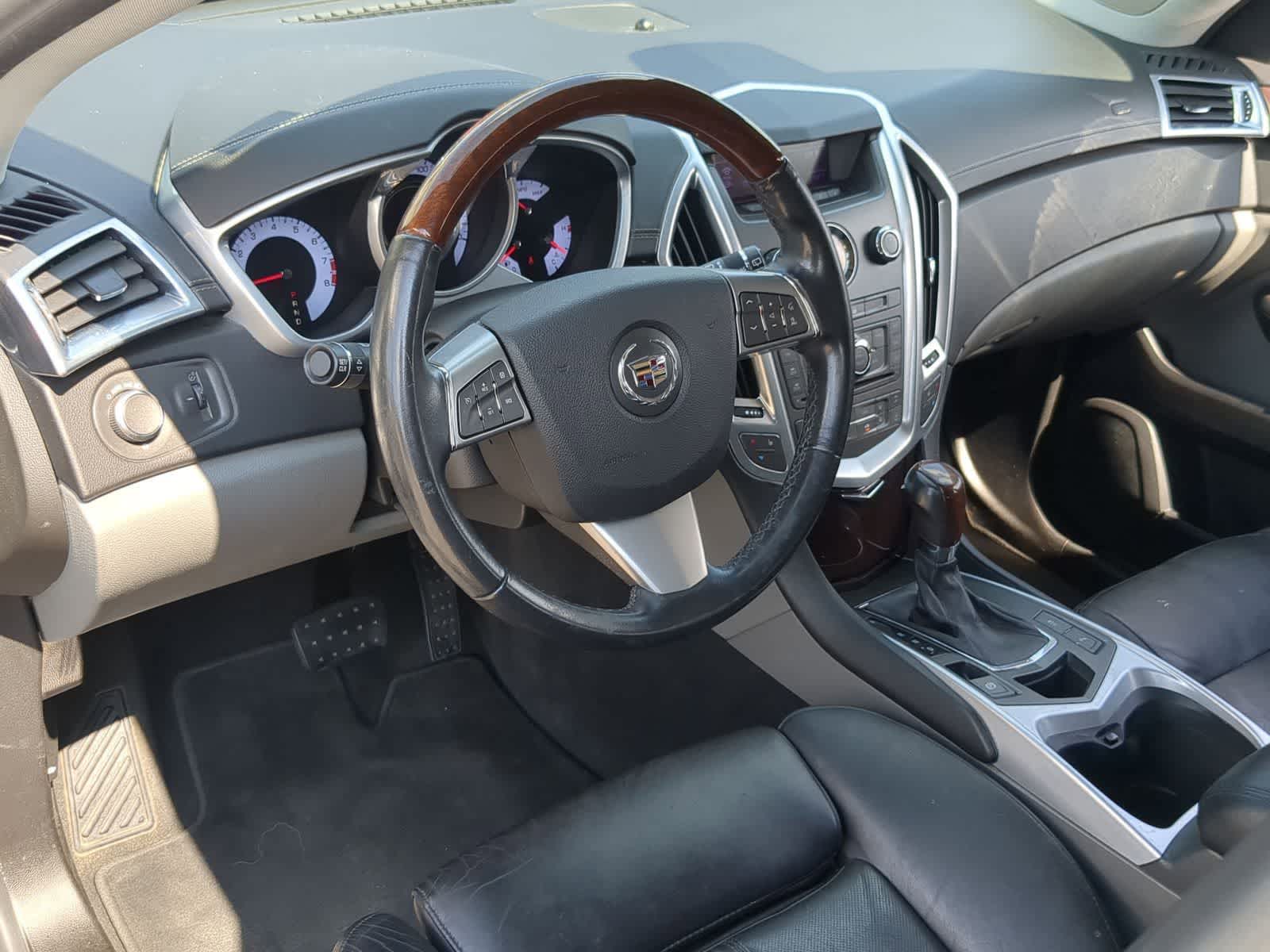 Thumbnail: 2010 Cadillac SRX - 14