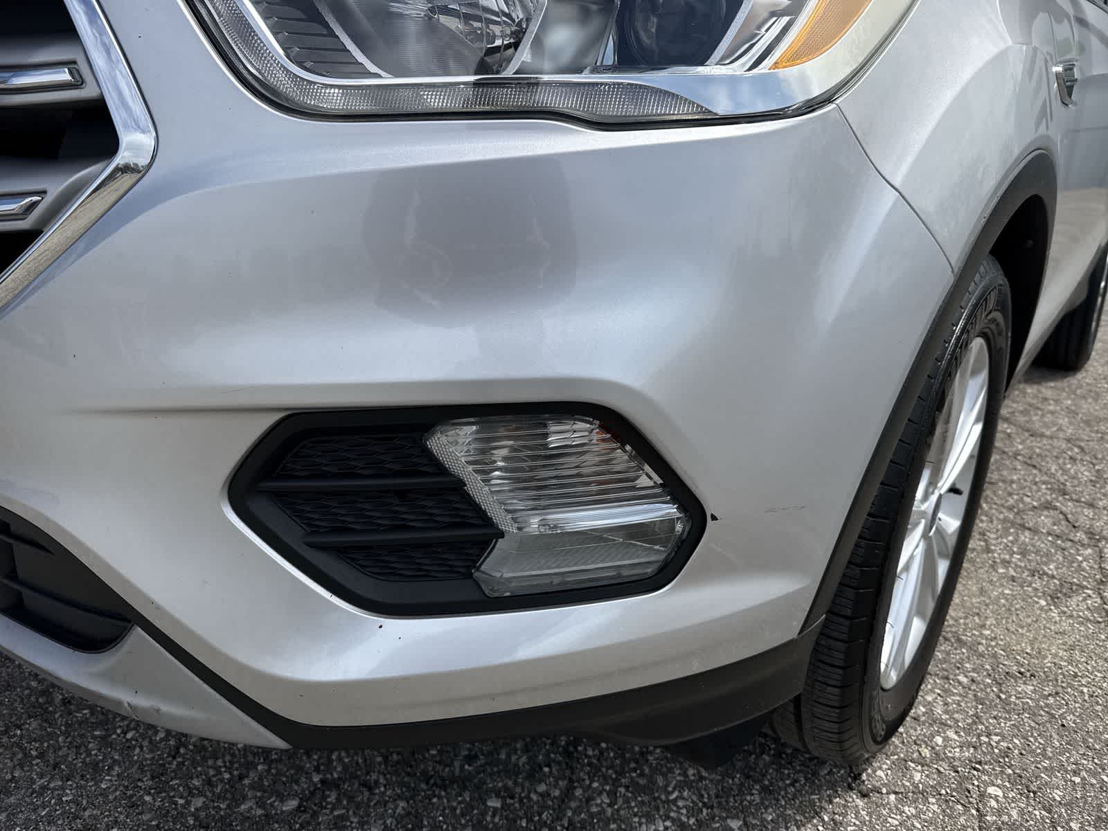 Thumbnail: 2018 Ford Escape - 15