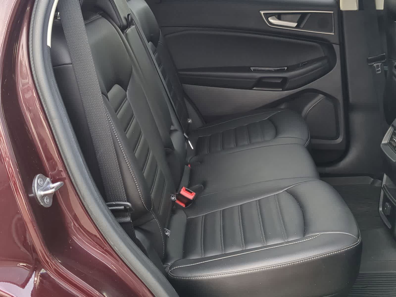 Thumbnail: 2019 Ford Edge - 25