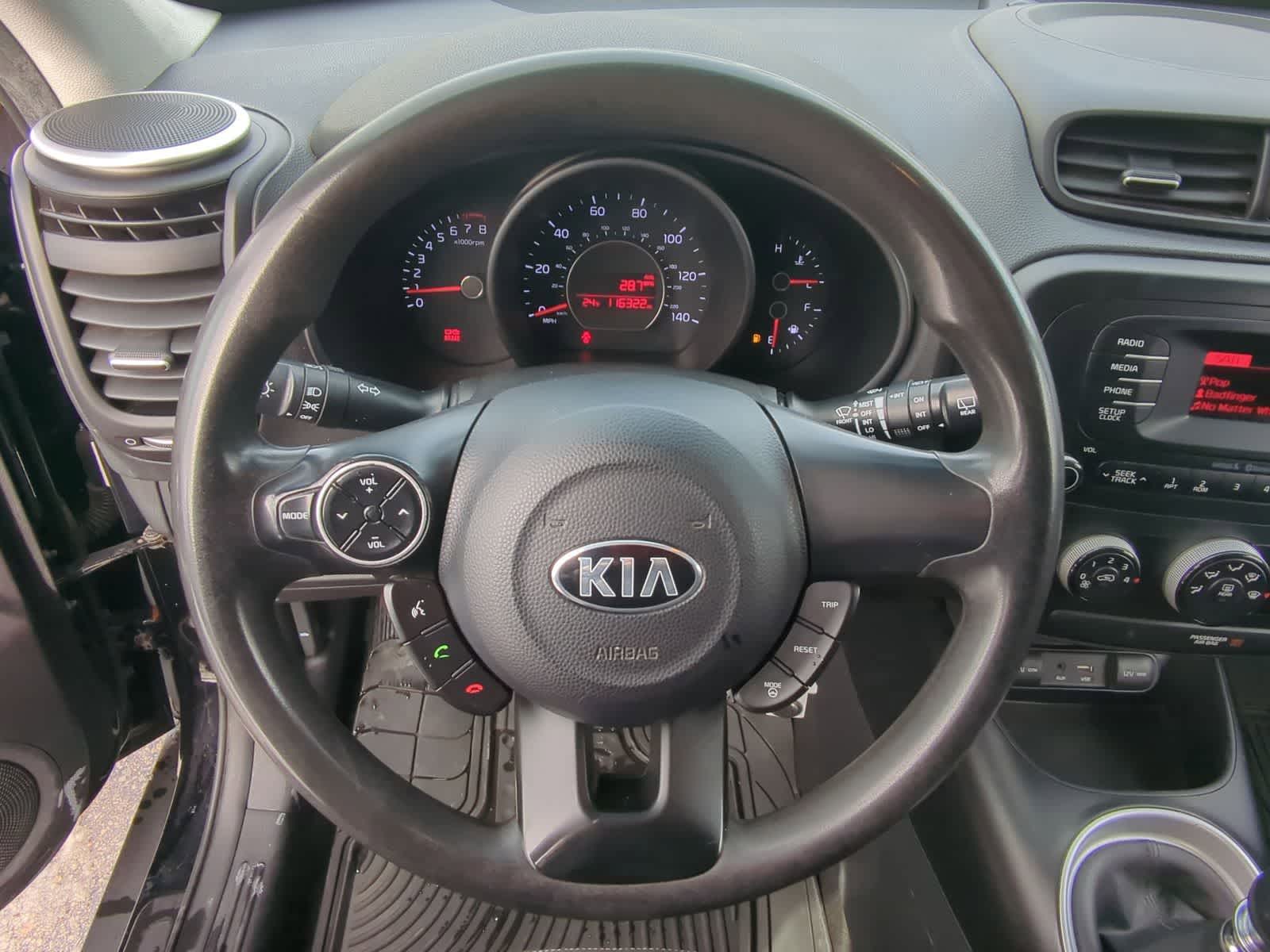 Thumbnail: 2015 Kia Soul - 24