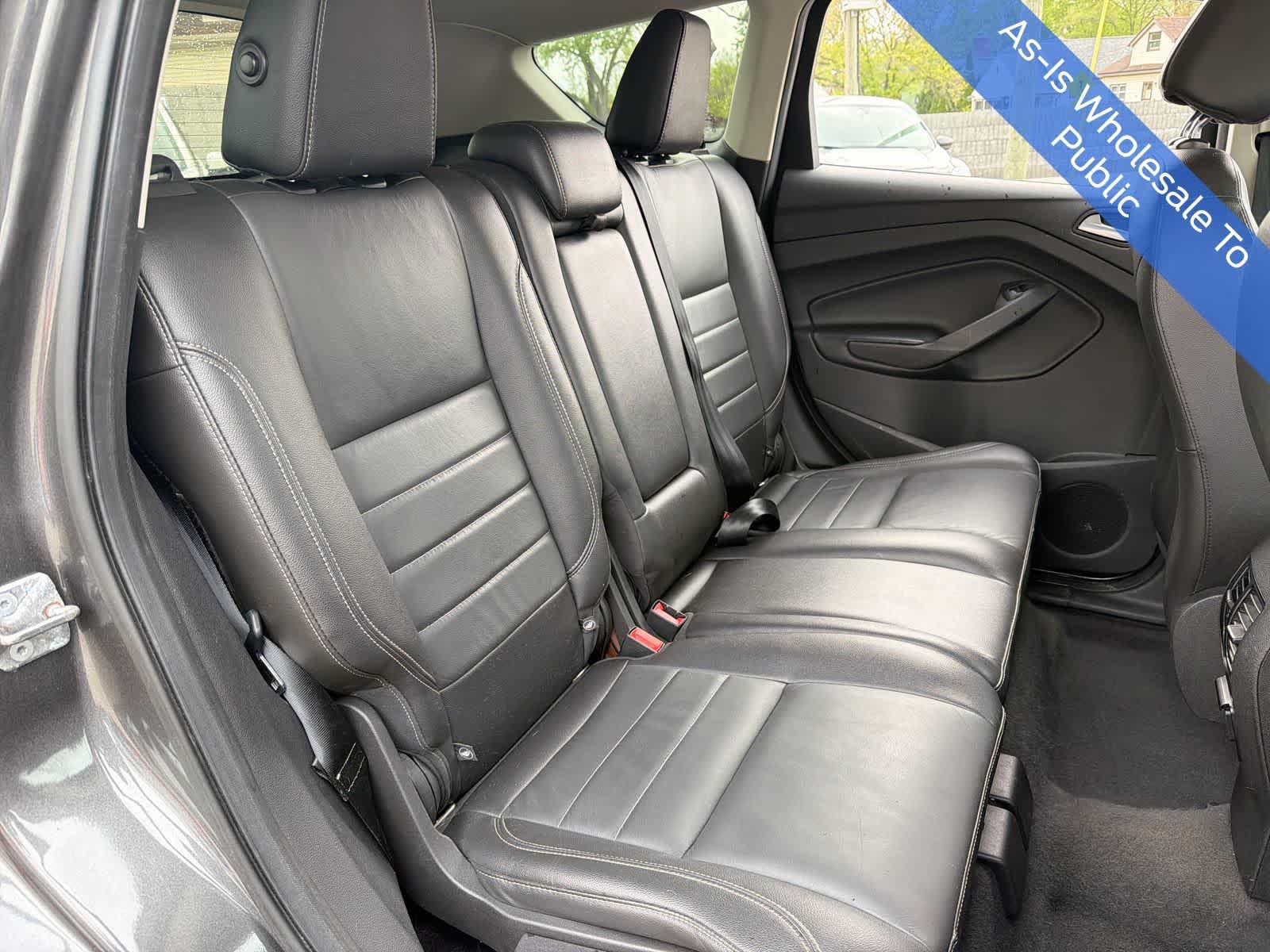 Thumbnail: 2015 Ford Escape - 23