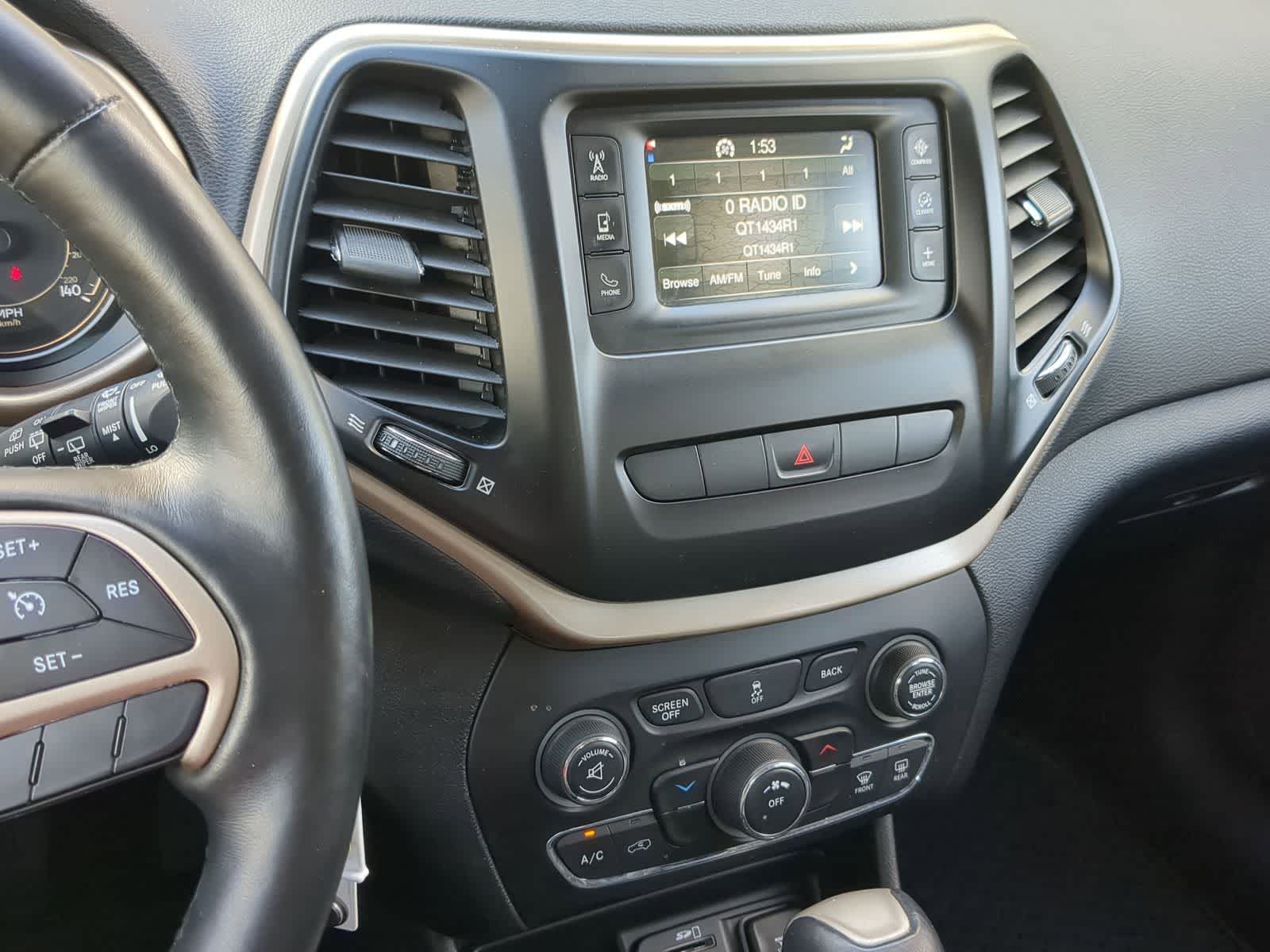 Thumbnail: 2014 Jeep Cherokee - 32