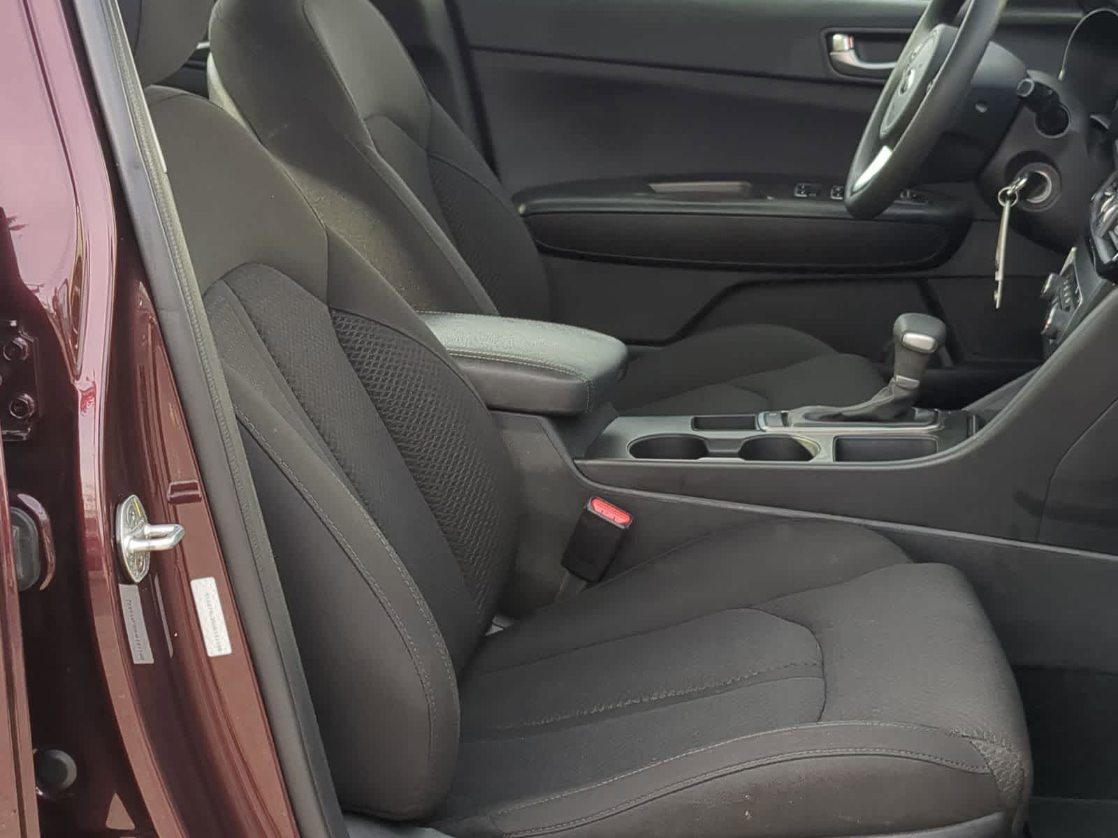 Thumbnail: 2017 Kia Optima - 24