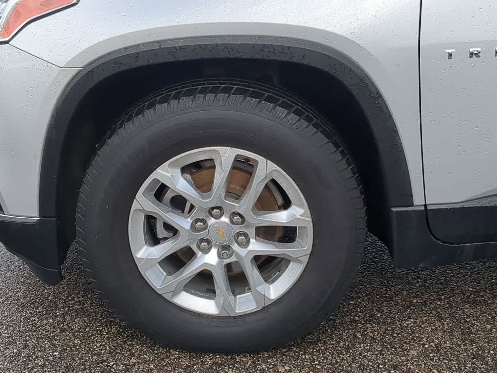 Thumbnail: 2019 Chevrolet Traverse - 19