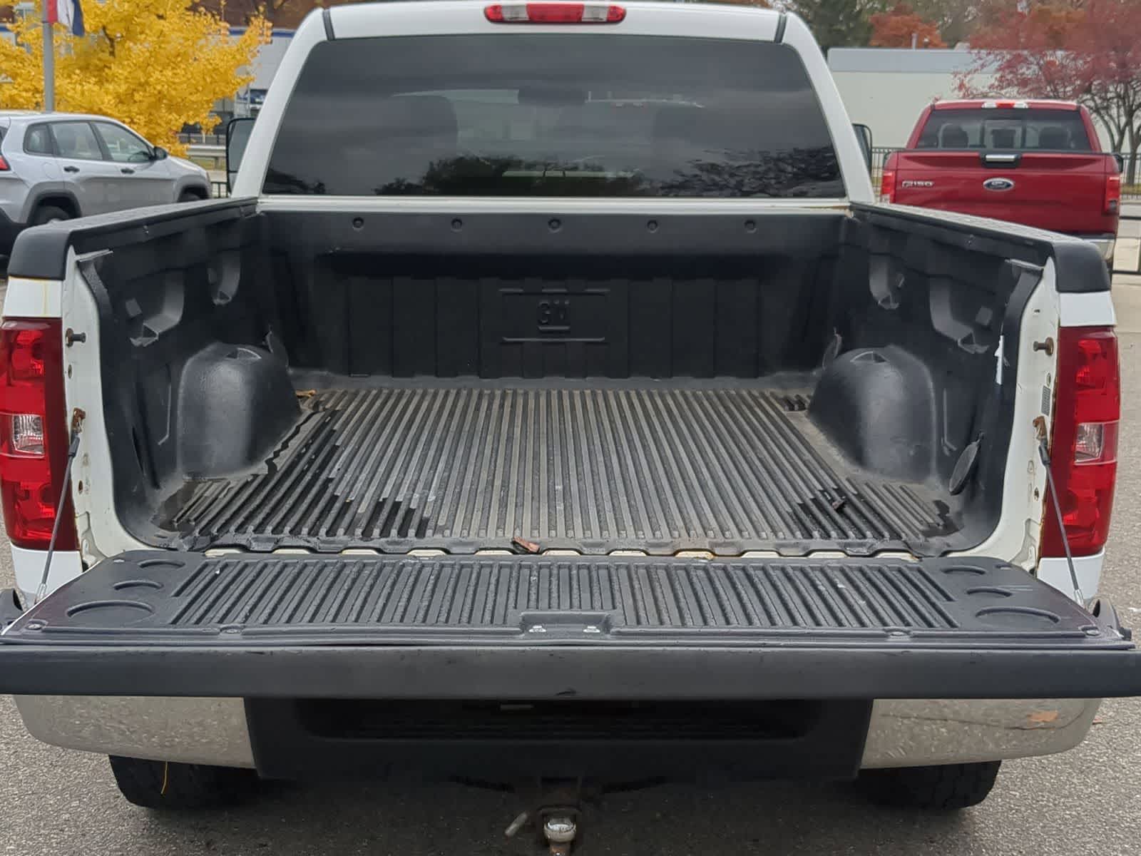 Thumbnail: 2009 Chevrolet Silverado 1500 - 32