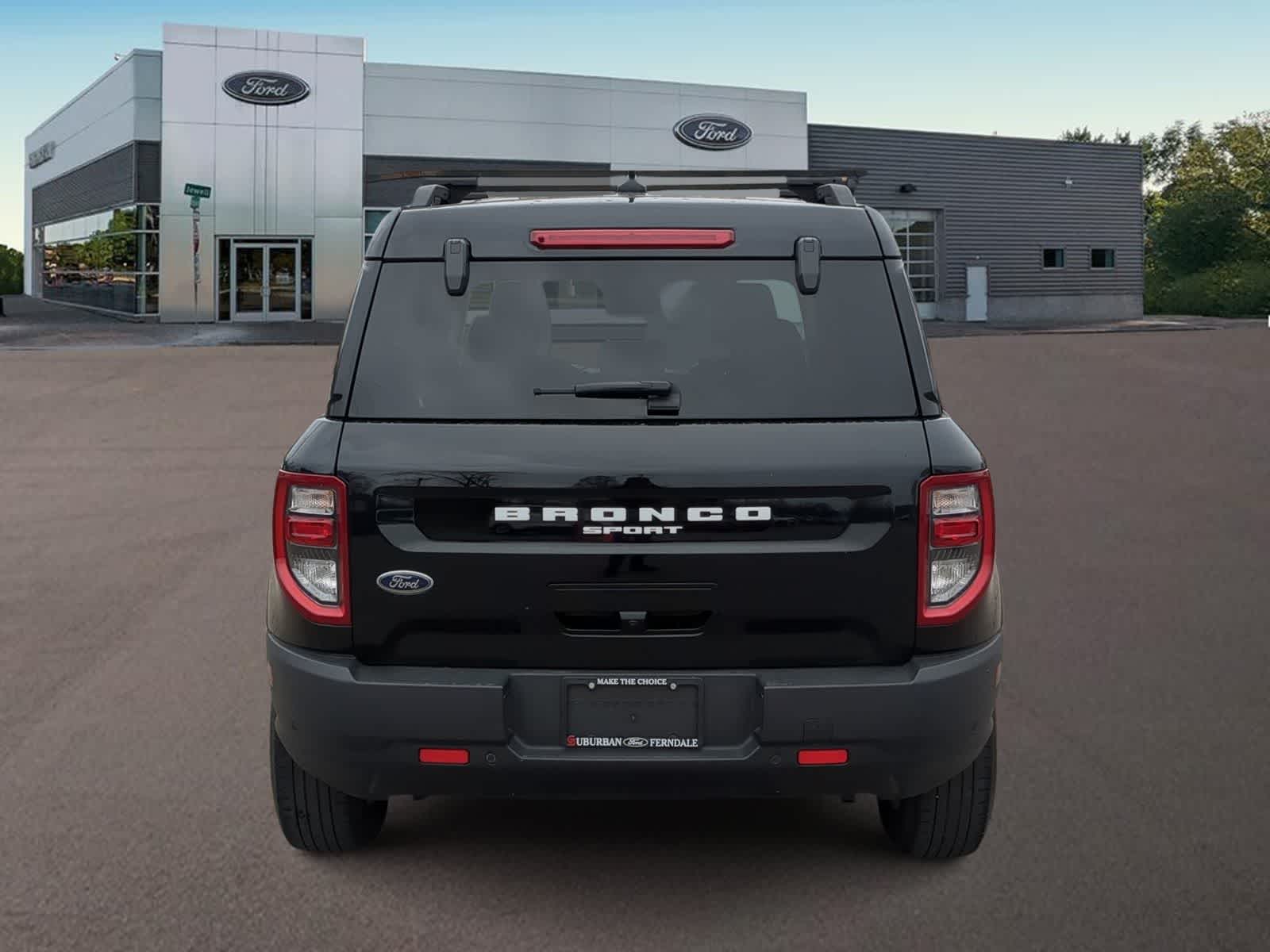 Thumbnail: 2023 Ford Bronco Sport - 10