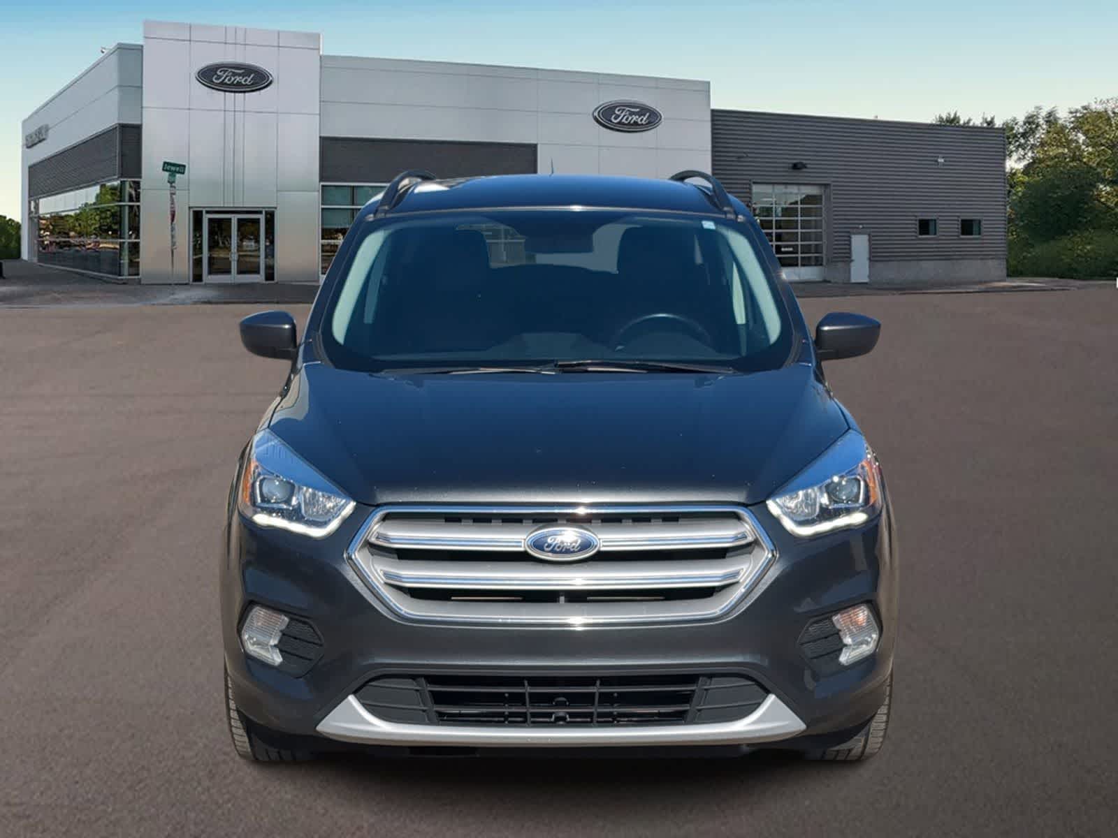 Thumbnail: 2018 Ford Escape - 3