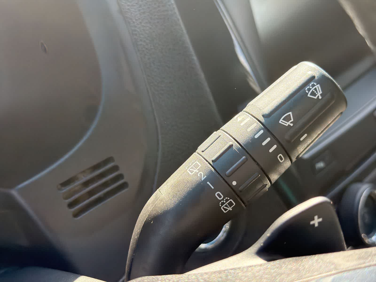 Thumbnail: 2016 Ford Explorer - 30
