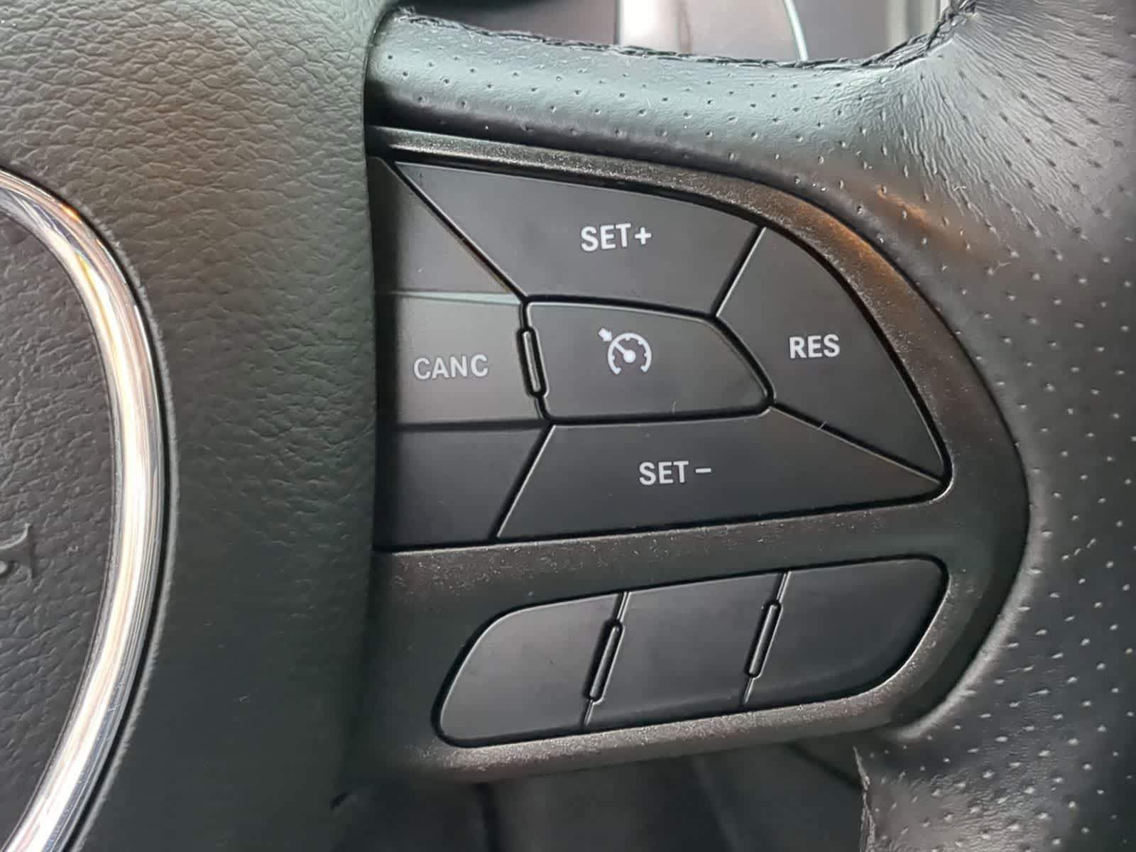 Thumbnail: 2020 Dodge Charger - 27