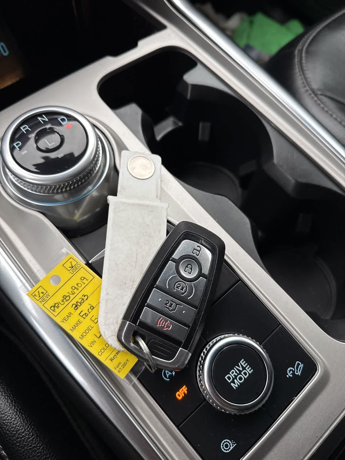 Thumbnail: 2023 Ford Explorer - 32