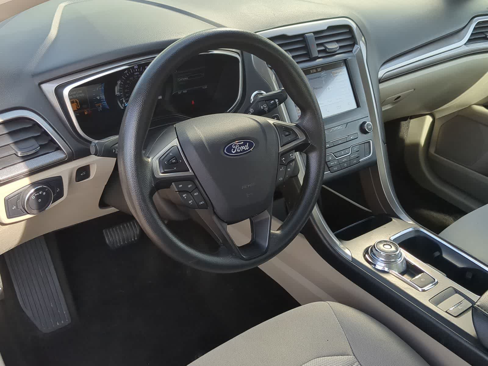 Thumbnail: 2019 Ford Fusion - 13