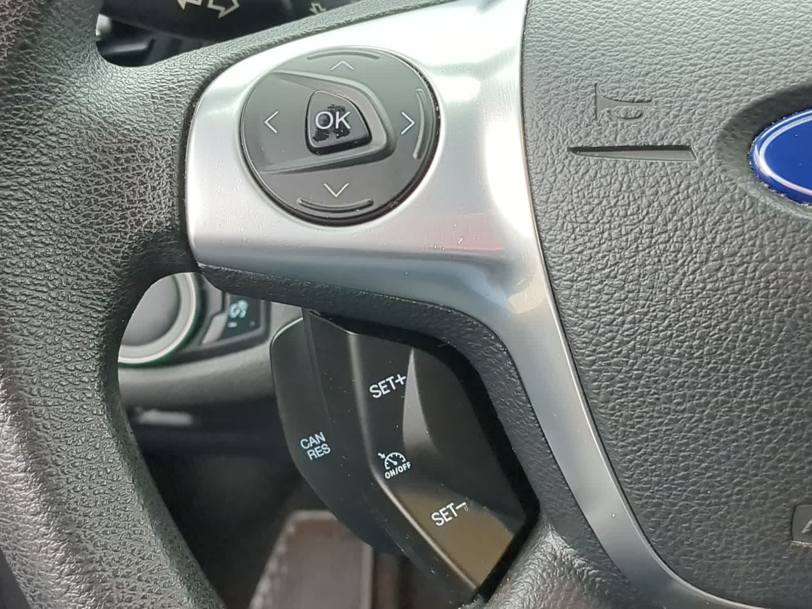 Thumbnail: 2016 Ford Escape - 25