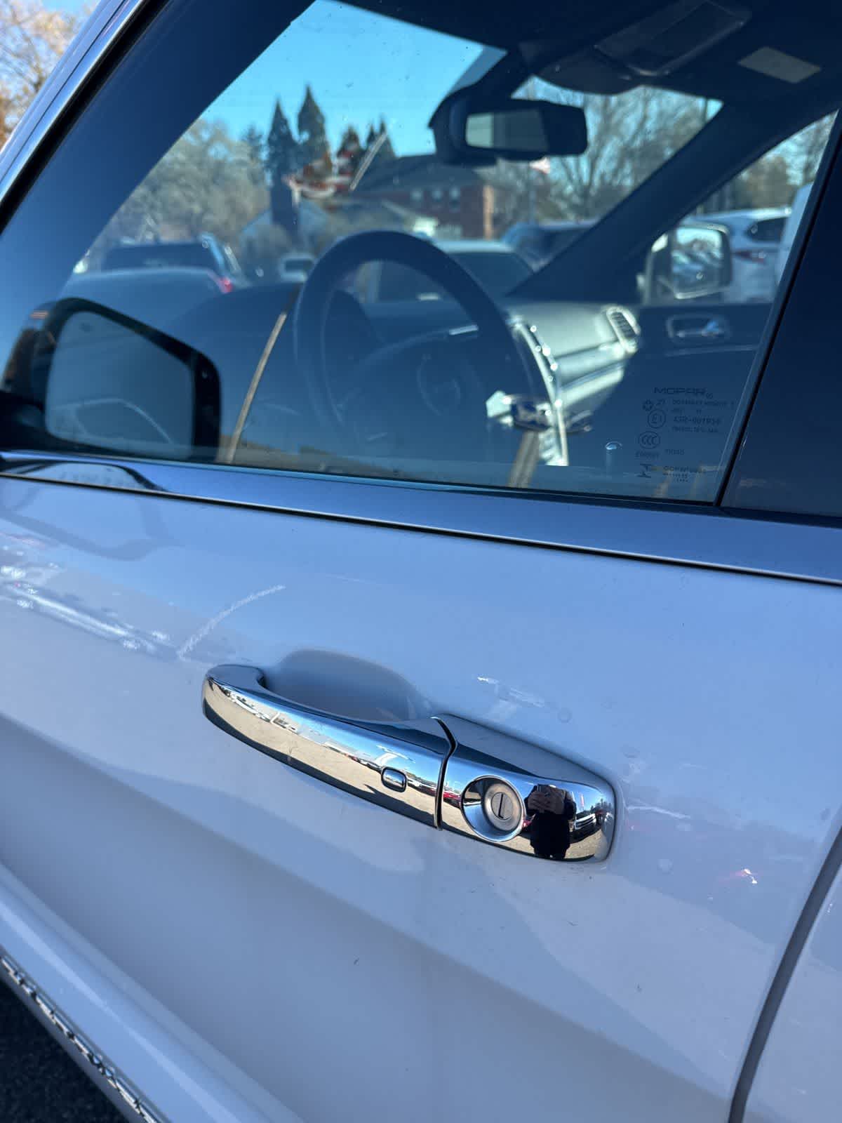 Thumbnail: 2015 Jeep Grand Cherokee - 5