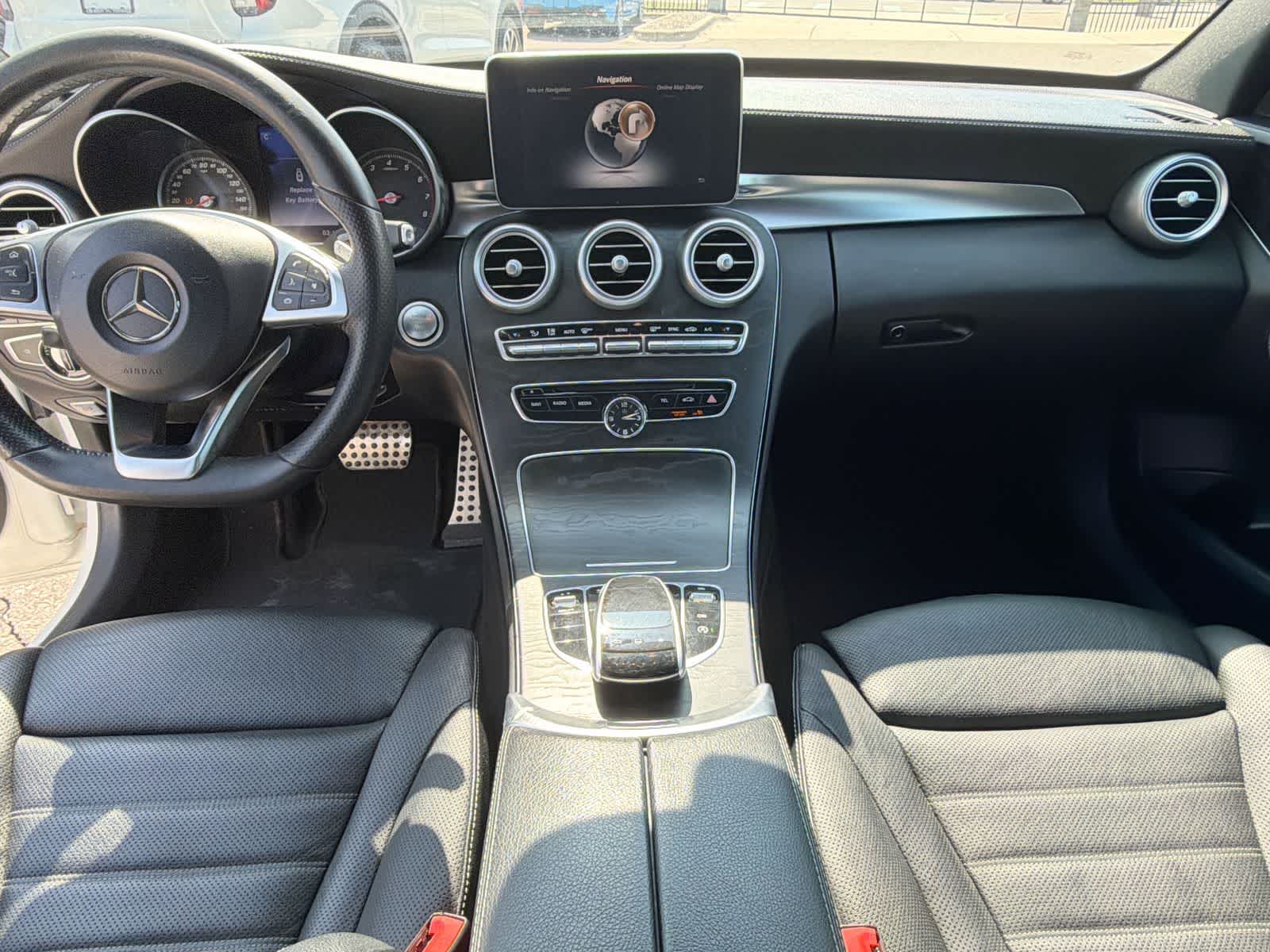 Thumbnail: 2015 Mercedes-Benz C-Class - 21