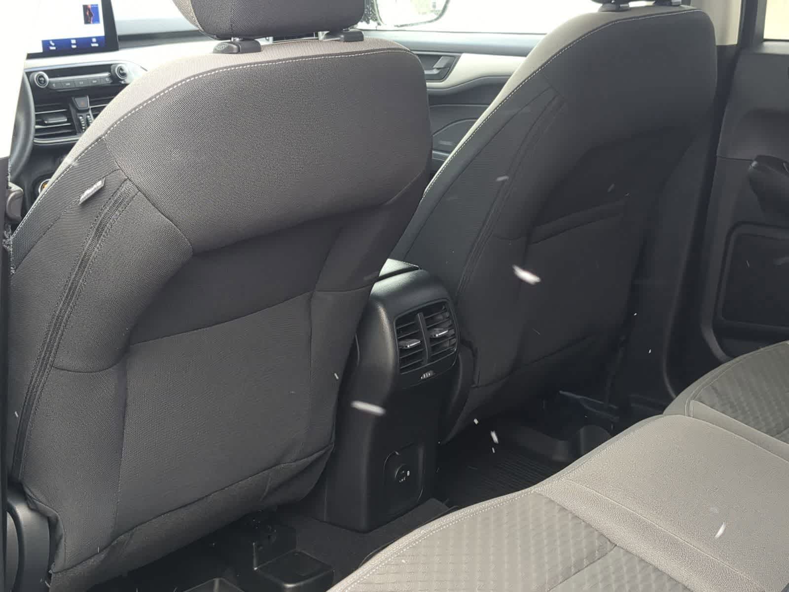 Thumbnail: 2022 Ford Escape - 22