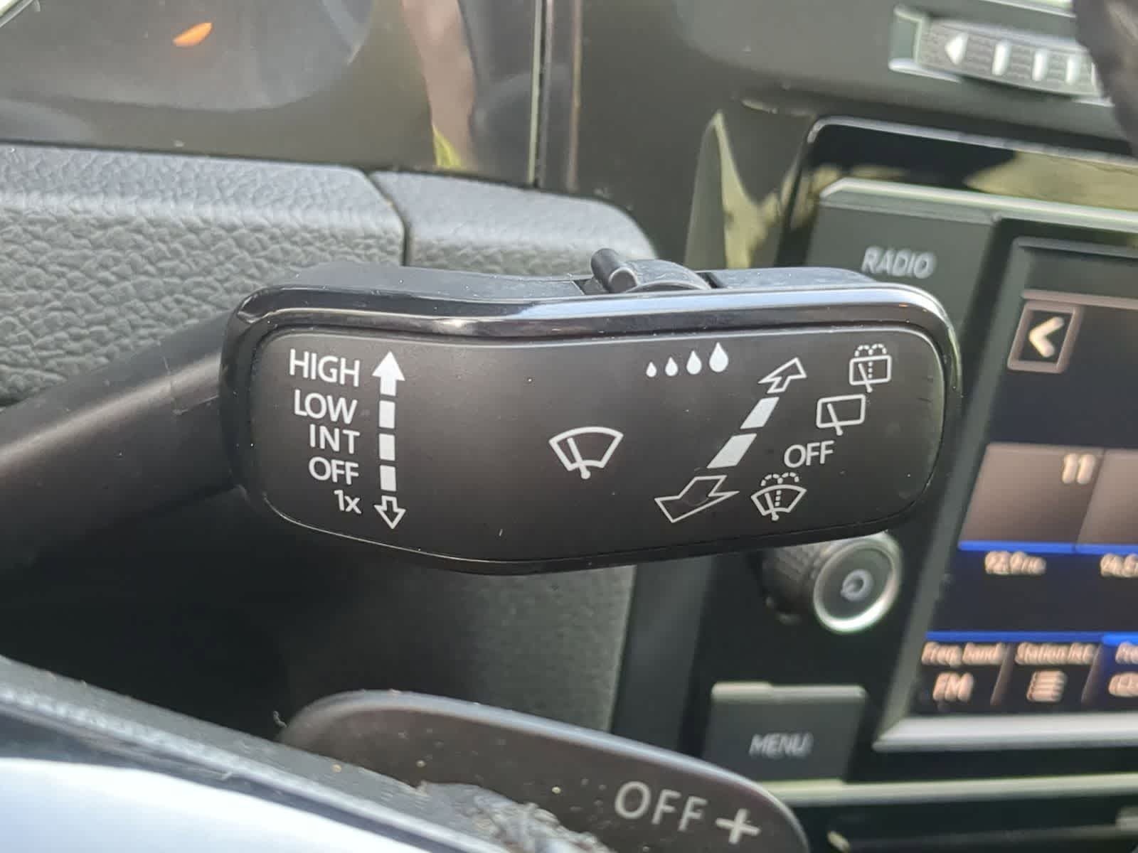 Thumbnail: 2021 Volkswagen Golf - 26