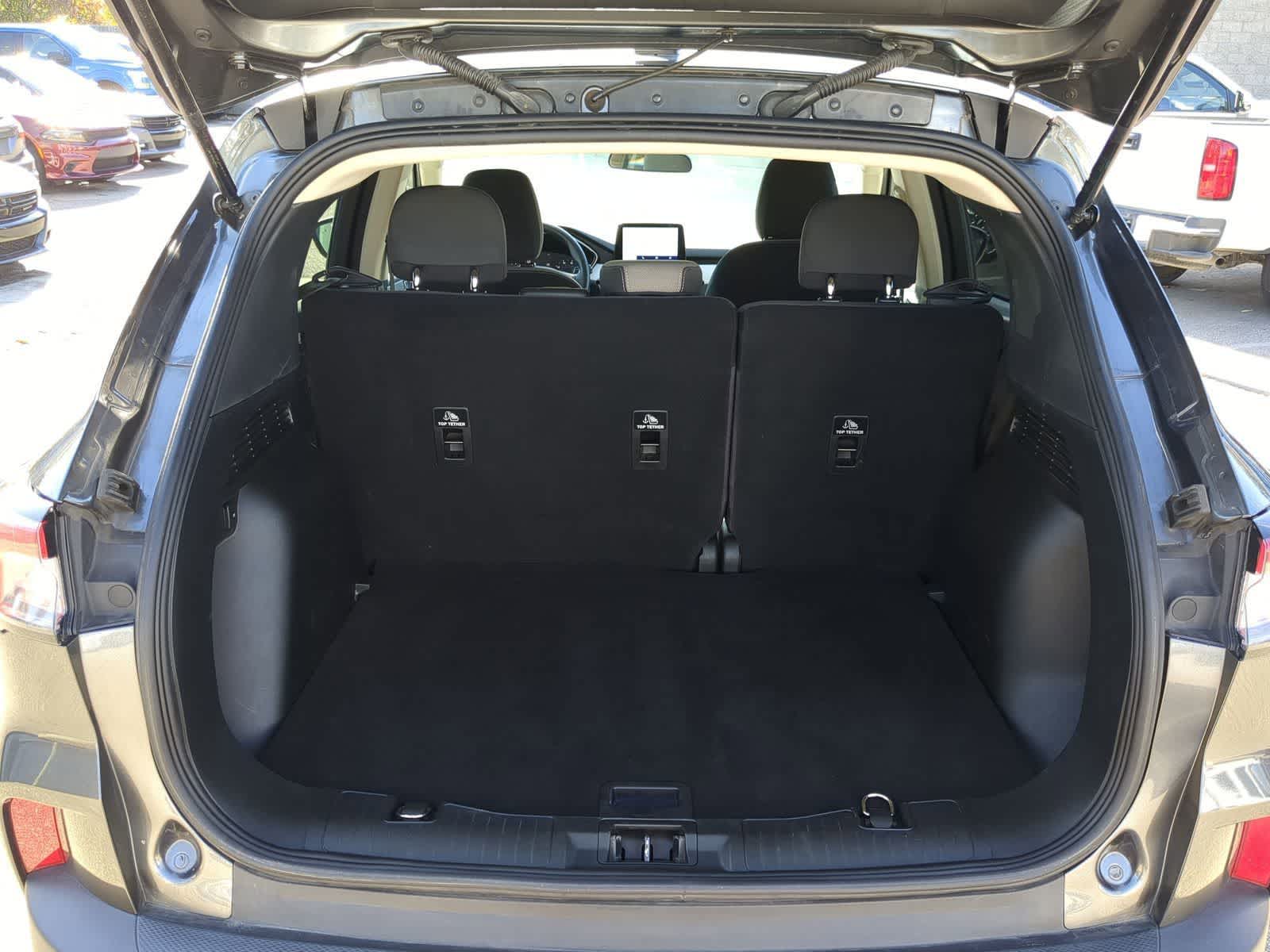 Thumbnail: 2020 Ford Escape - 33