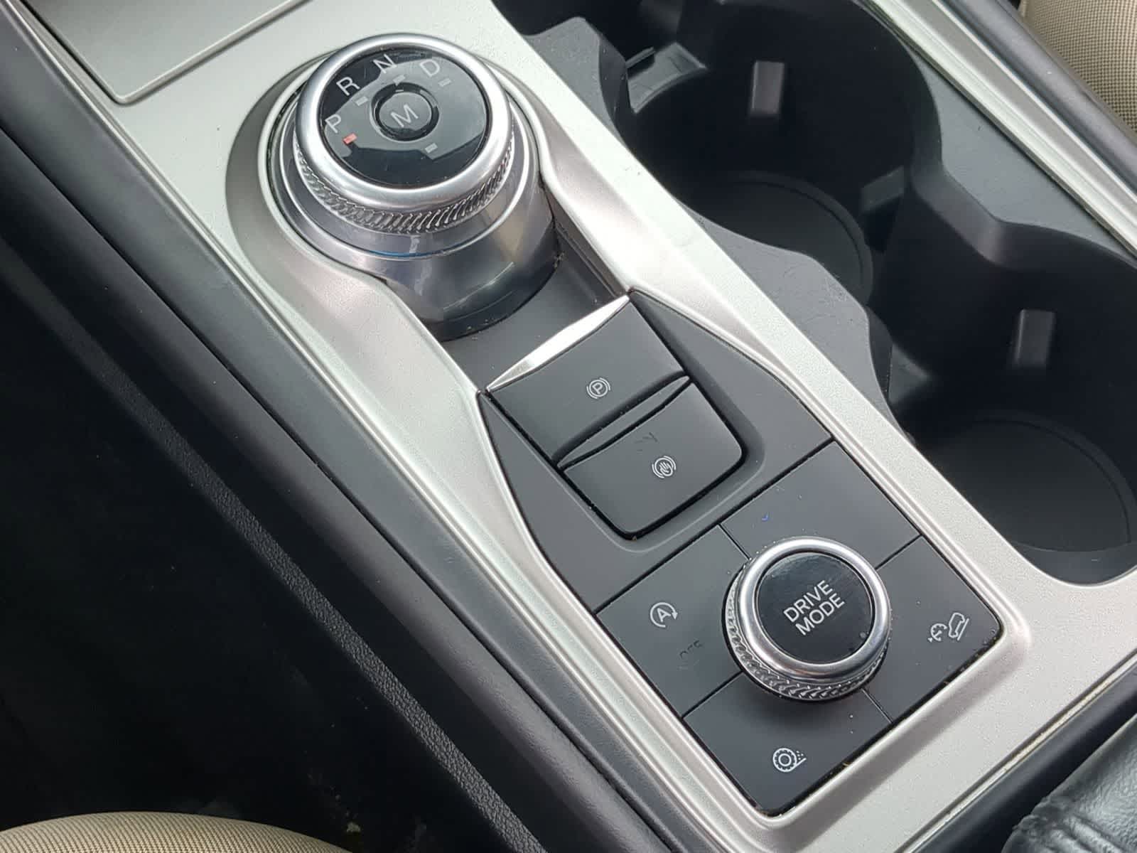 Thumbnail: 2020 Ford Explorer - 33