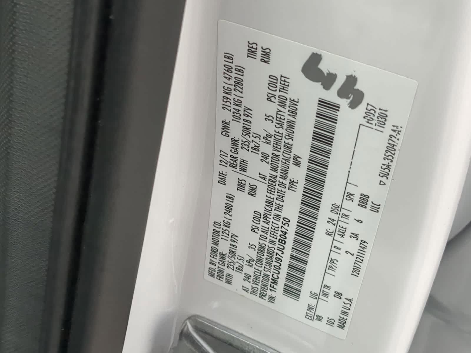 Thumbnail: 2018 Ford Escape - 38