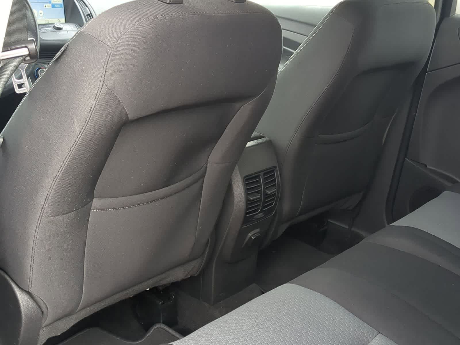 Thumbnail: 2019 Ford Escape - 21