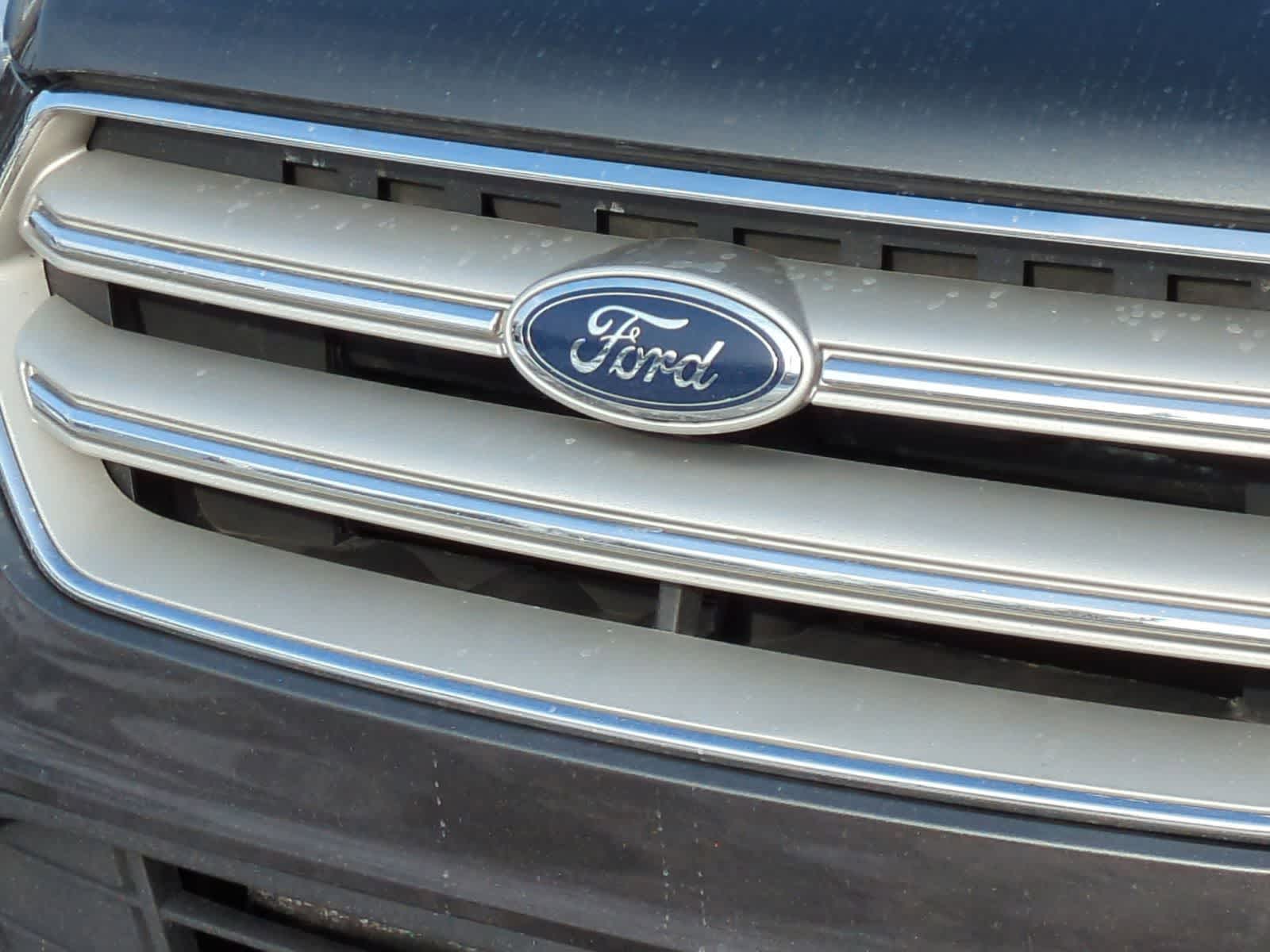 Thumbnail: 2019 Ford Escape - 15