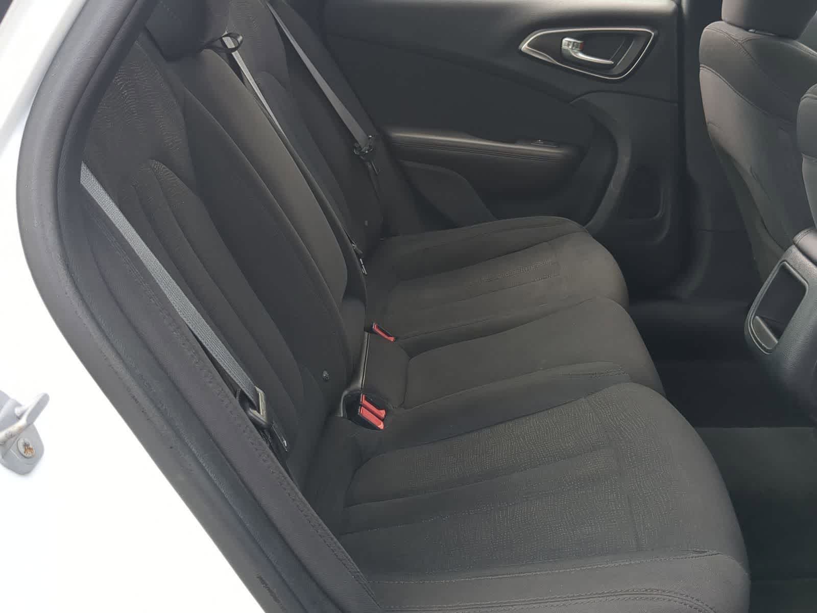 Thumbnail: 2015 Chrysler 200 - 22