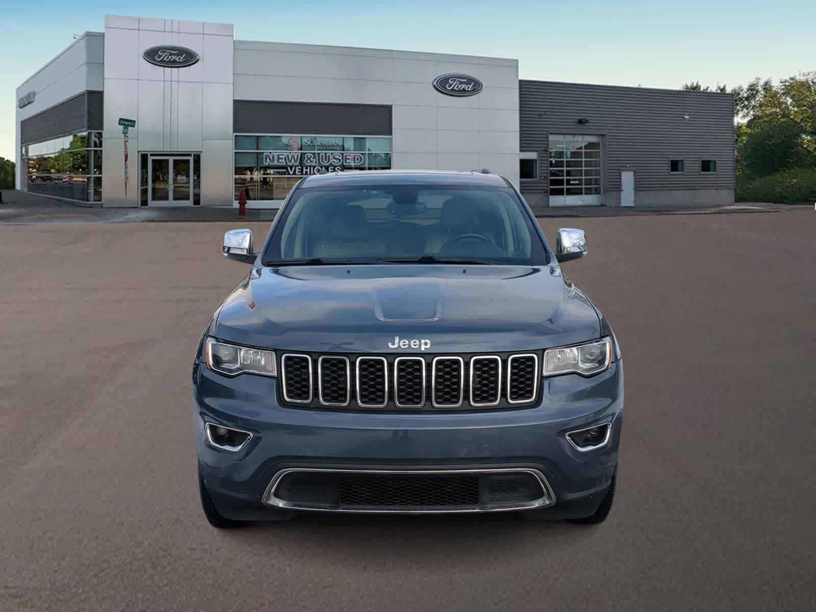 Thumbnail: 2020 Jeep Grand Cherokee - 3