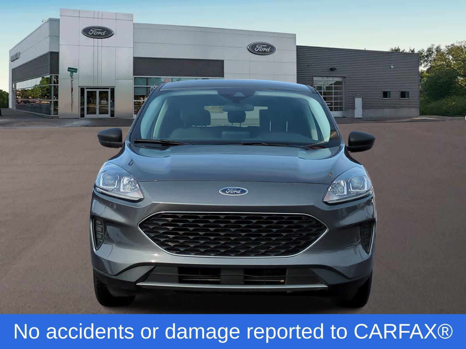 Thumbnail: 2022 Ford Escape - 3