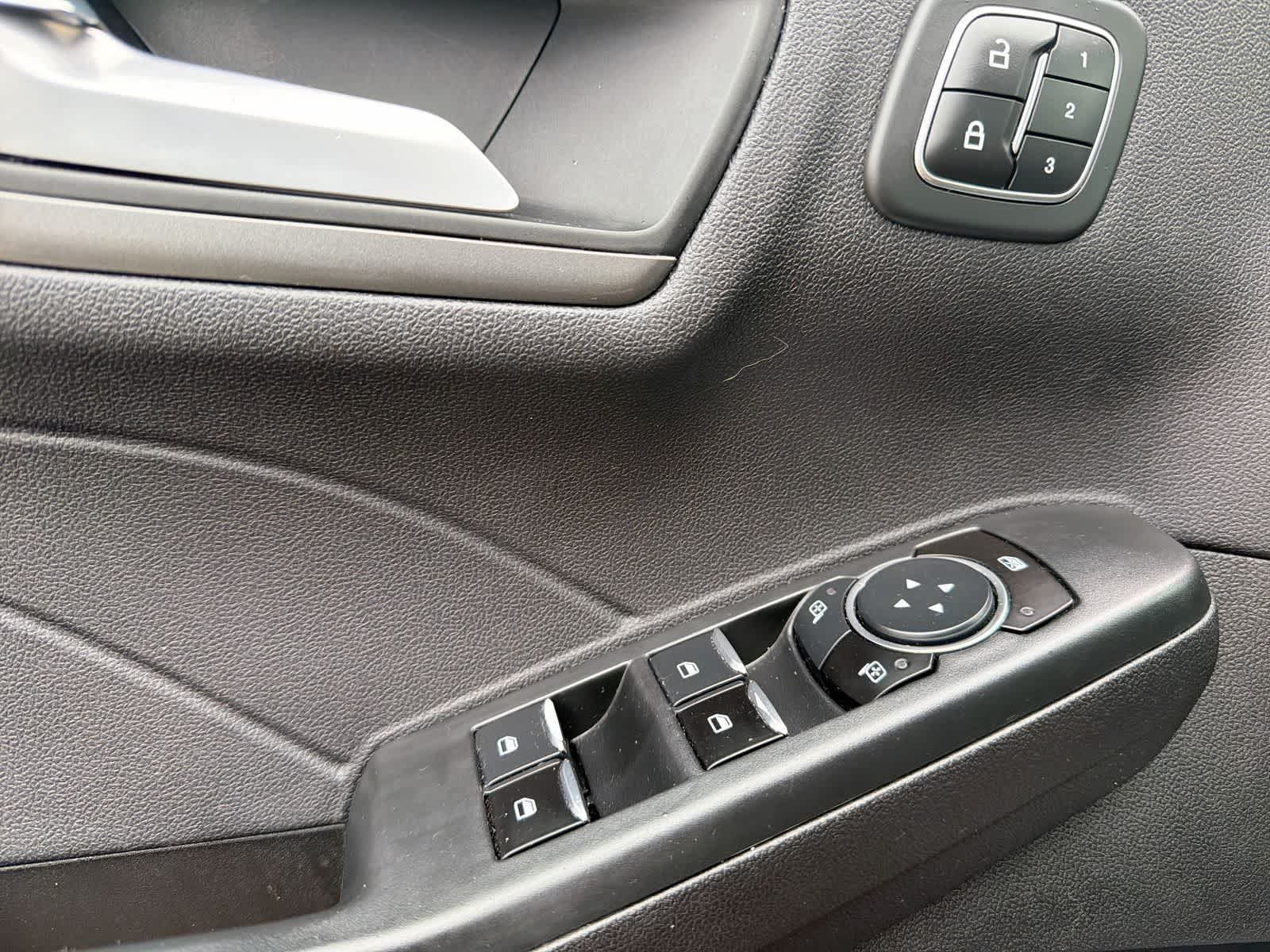 Thumbnail: 2023 Ford Escape - 23