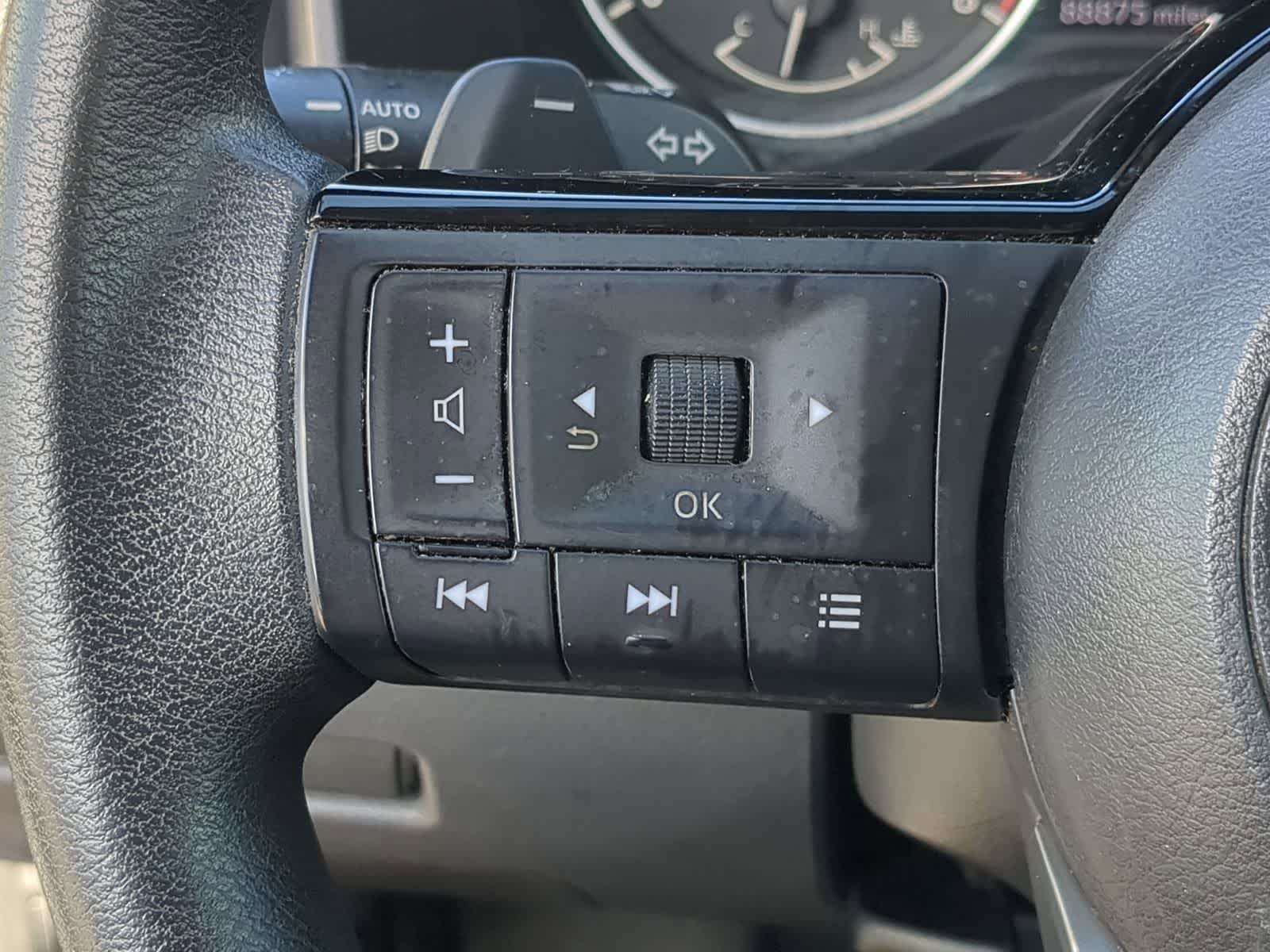 Thumbnail: 2021 Nissan Rogue - 24